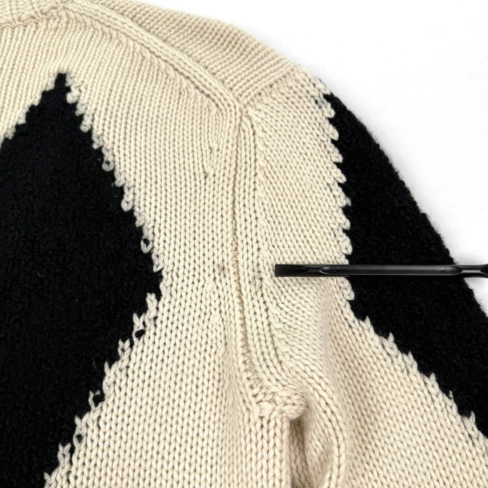 KHAITE Khaite Valerie Argyle Cashmere Sweater Deep V-Neck Oversized Size M / US 6-8 / IT 42-44 - 12 Thumbnail