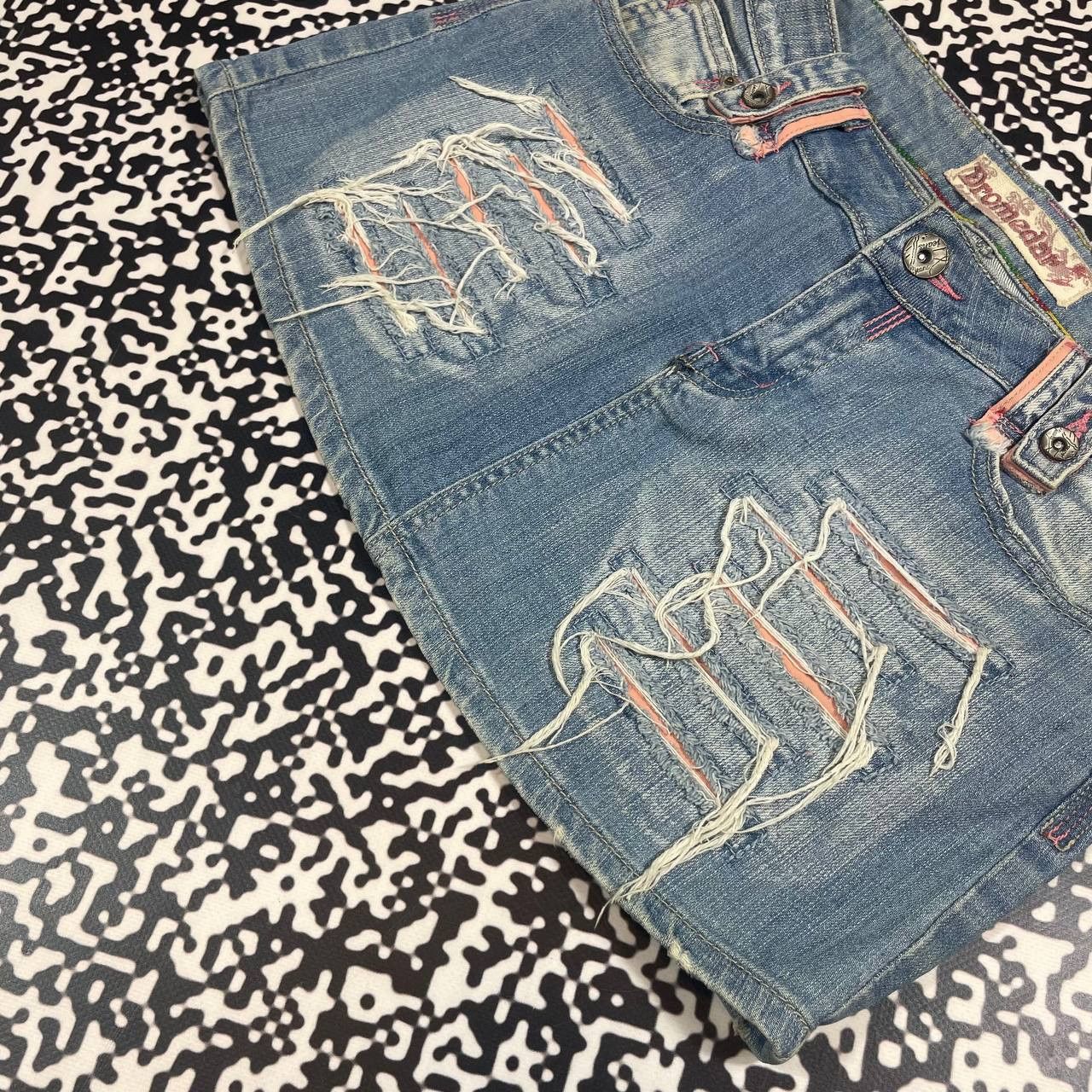 Japanese Brand Vintage Y2K Japanese Distressed Retro Style Mini Skirt Style Size 29" - 9 Thumbnail