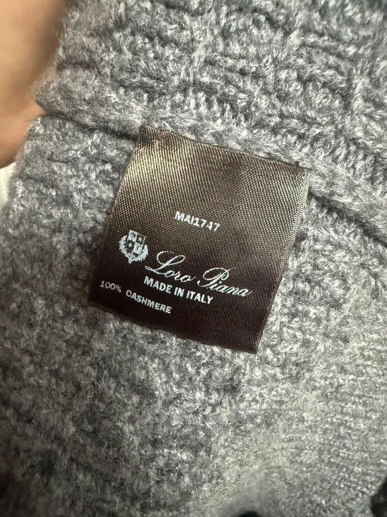 Loro Piana Loro Piana 100% Cashmere Cable Knit Sweater. Size US M / EU 48-50 / 2 - 6 Thumbnail
