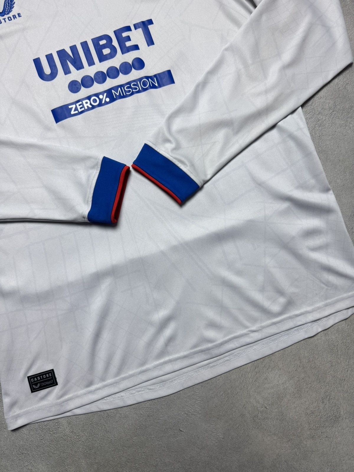 Castore Glasgow Rangers 2024 2025 Away Shirt Jersey Long Sleeve Size US L / EU 52-54 / 3 - 4 Thumbnail