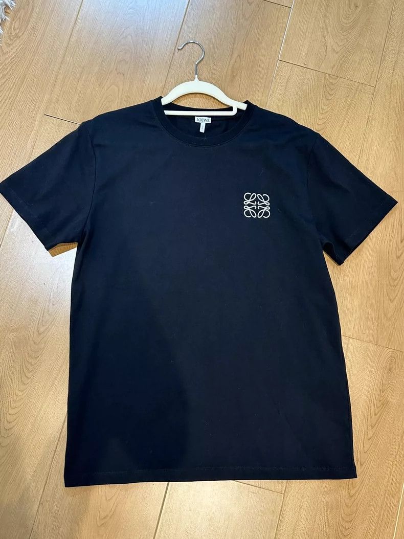 Loewe loewe Black short sleeves 2505-Nextarrow Size US L / EU 52-54 / 3 - 1 Thumbnail