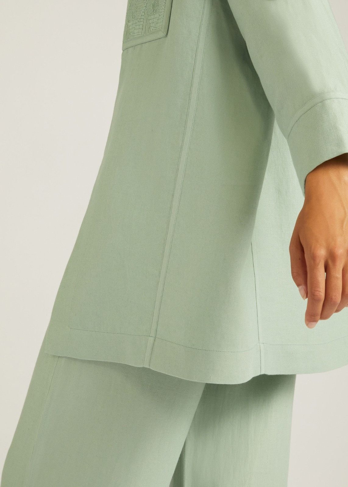 Loro Piana o1srvl11e0824 Christa Antigua Jacket in Light Green Size XXL / US 16-18 / IT 52-54 - 5 Thumbnail