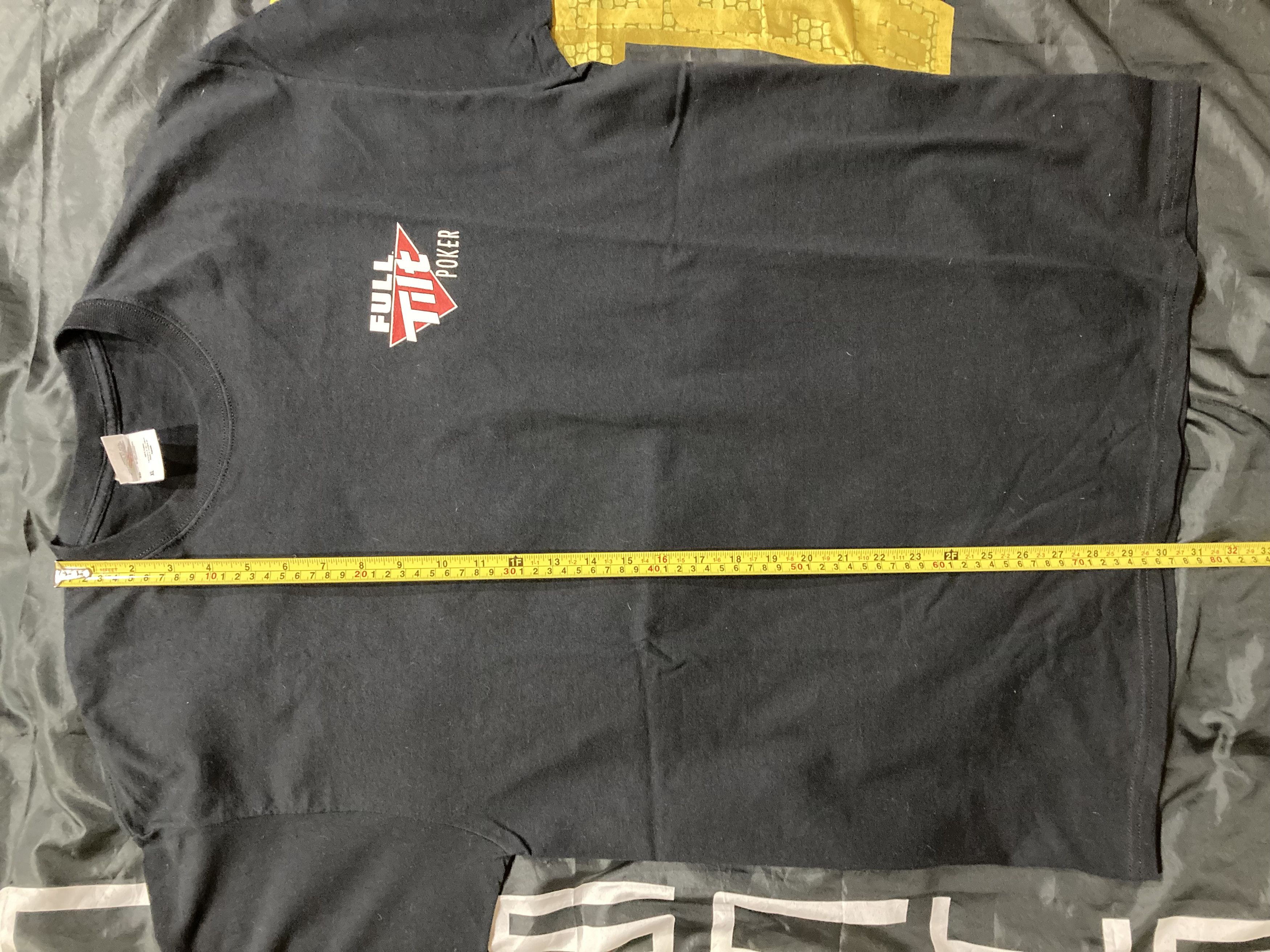 Fruit Of The Loom Full Tilt Poker FTP Tastes like Chicken Tee Size US XL / EU 56 / 4 - 9 Thumbnail