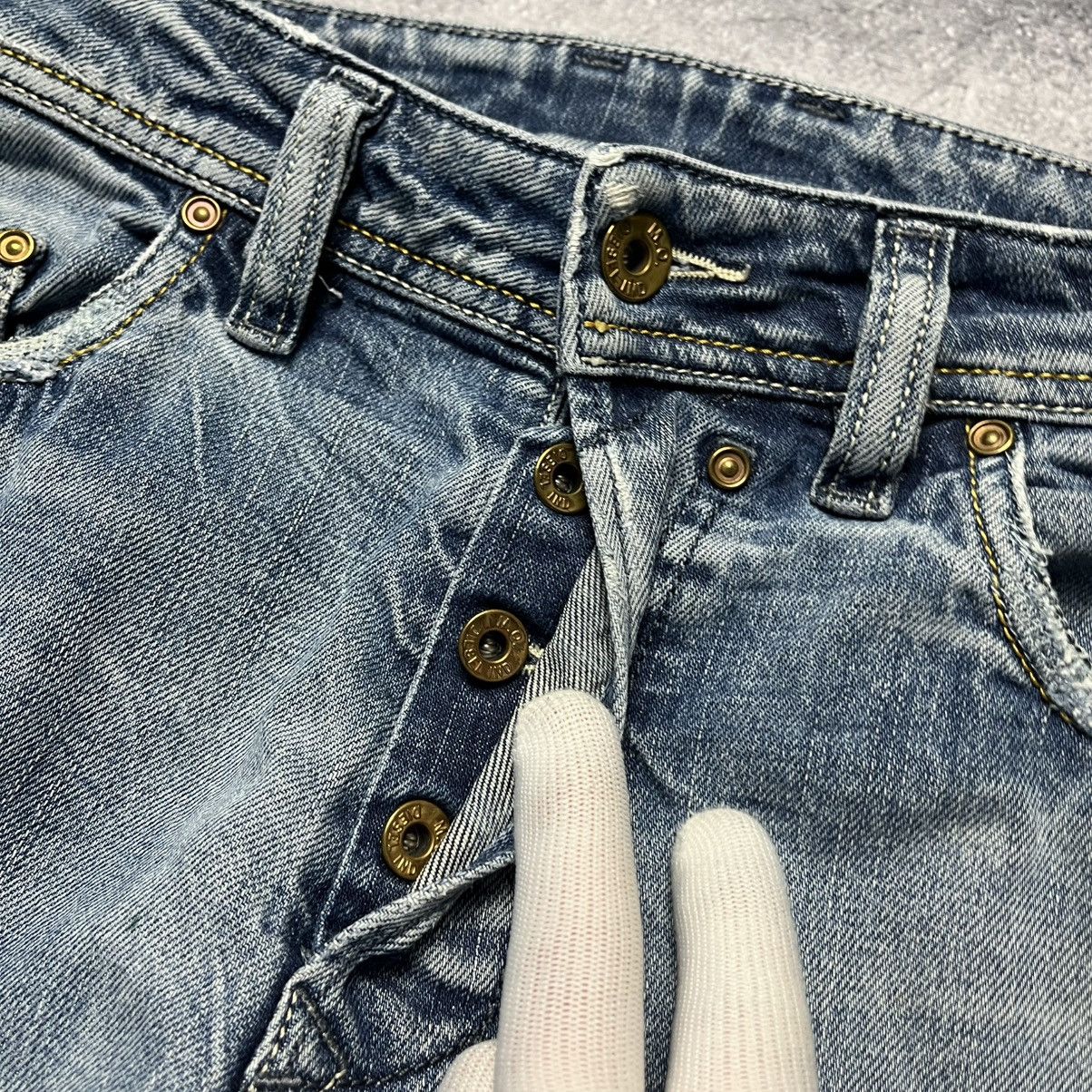 Diesel × Vintage Vintage Diesel Distressed Denim Jeans Safado Y2K Avant-Garde Size US 32 / EU 48 - 8 Thumbnail