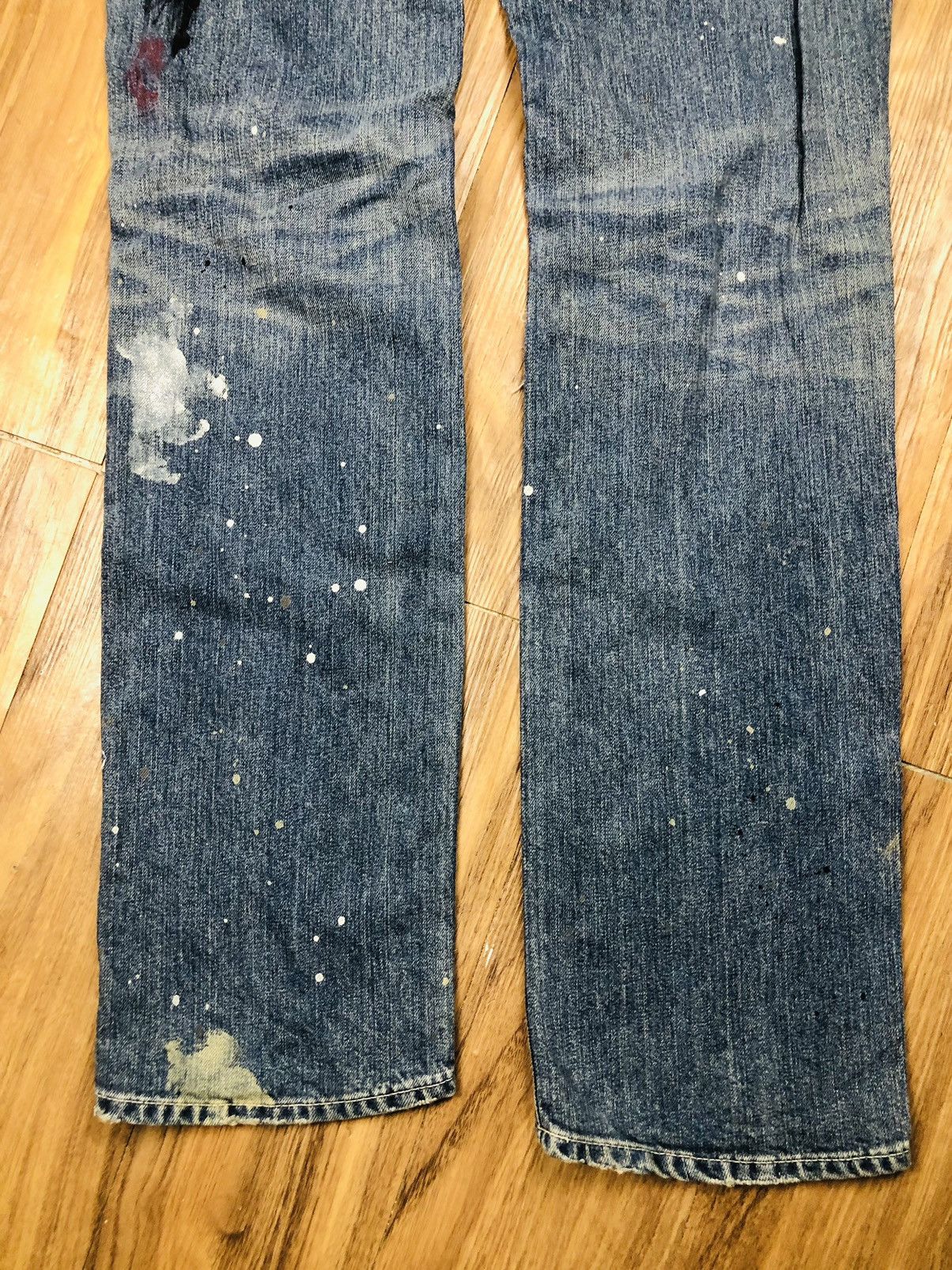 Vanquish Vanquish Gold Distressed Paint Splatter Denim (38) Size 35" - 16 Thumbnail