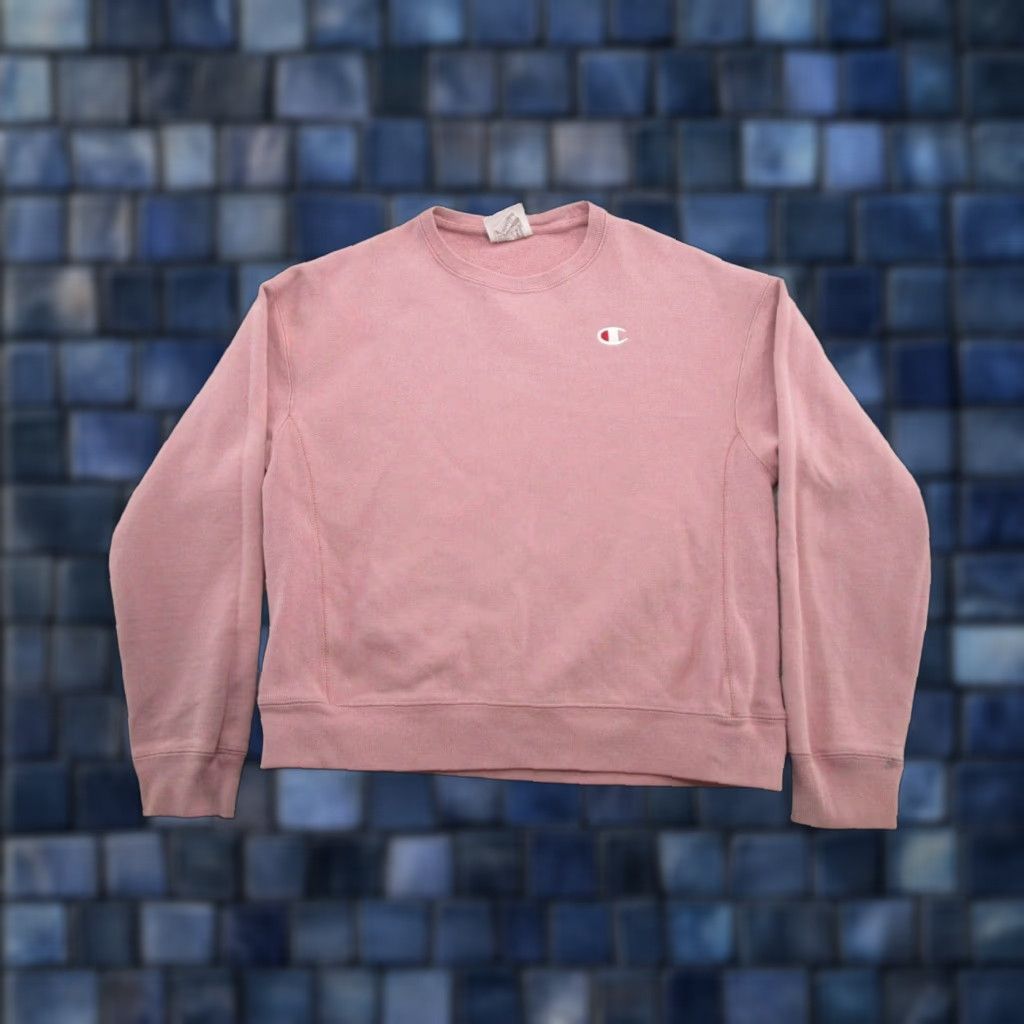 Champion VINTAGE Champion Reverse Weave Sweatshirt Pink M Women Reads Pullover Reversible Heavy 90s Style Womens Size M / US 6-8 / IT 42-44 - 1 Thumbnail