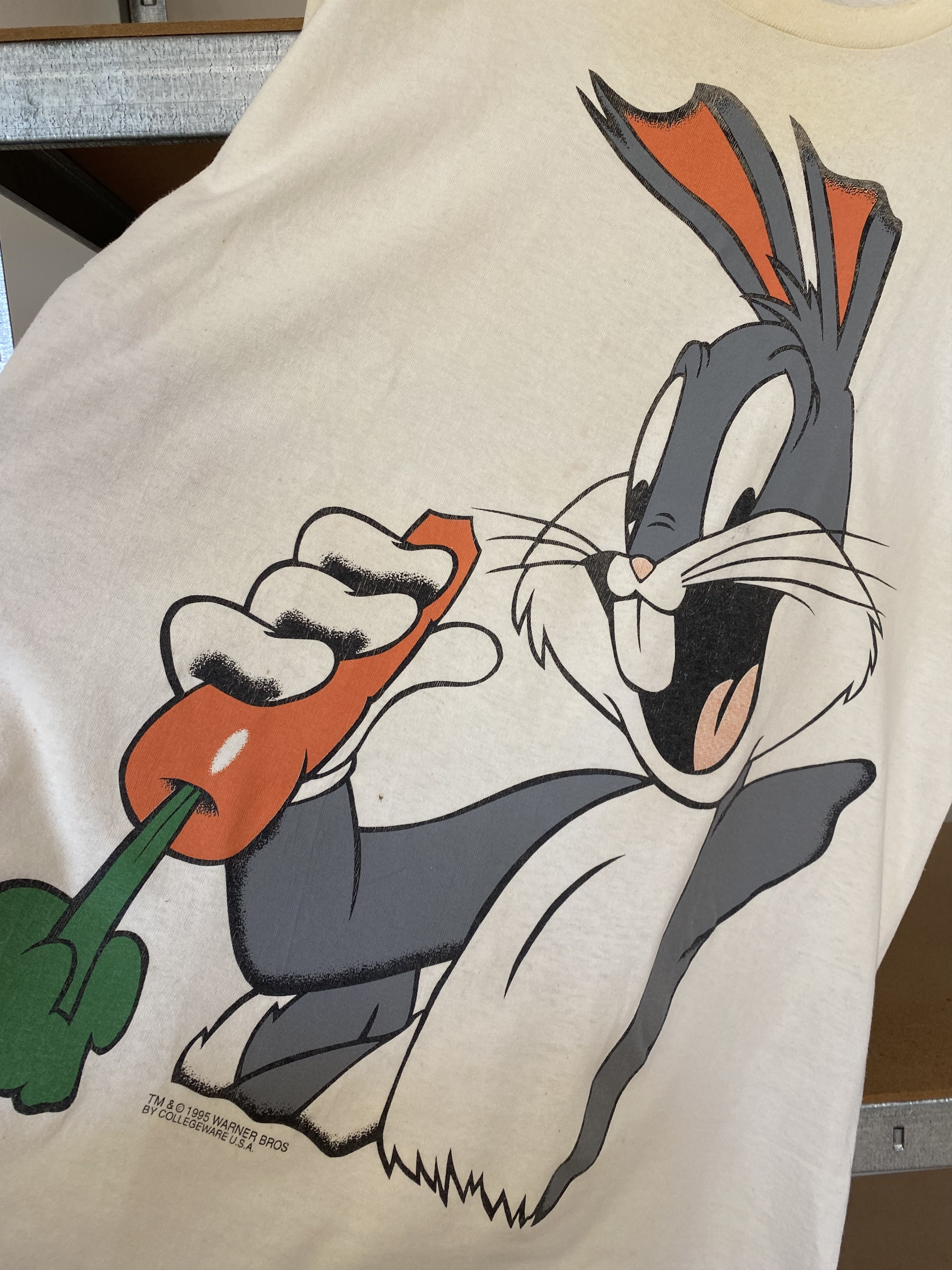 Cartoon Network Looney Tunes 1995 Vintage Bugs Bunny Warner Bros. Tee Size US XL / EU 56 / 4 - 13 Thumbnail