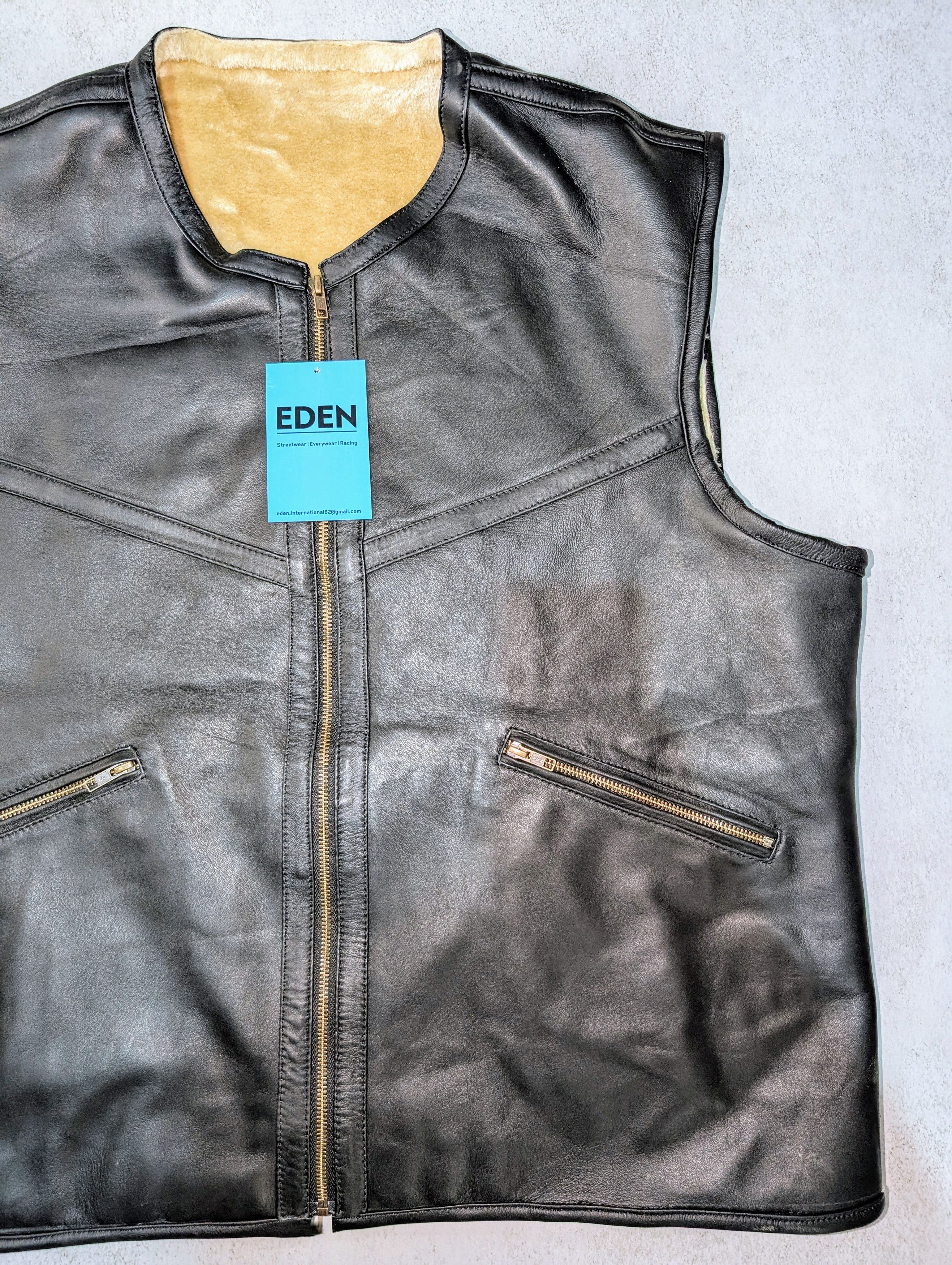 Genuine Leather × Vintage 🖤 Versatile Black Leather Vest for Men Size US L / EU 52-54 / 3 - 3 Thumbnail