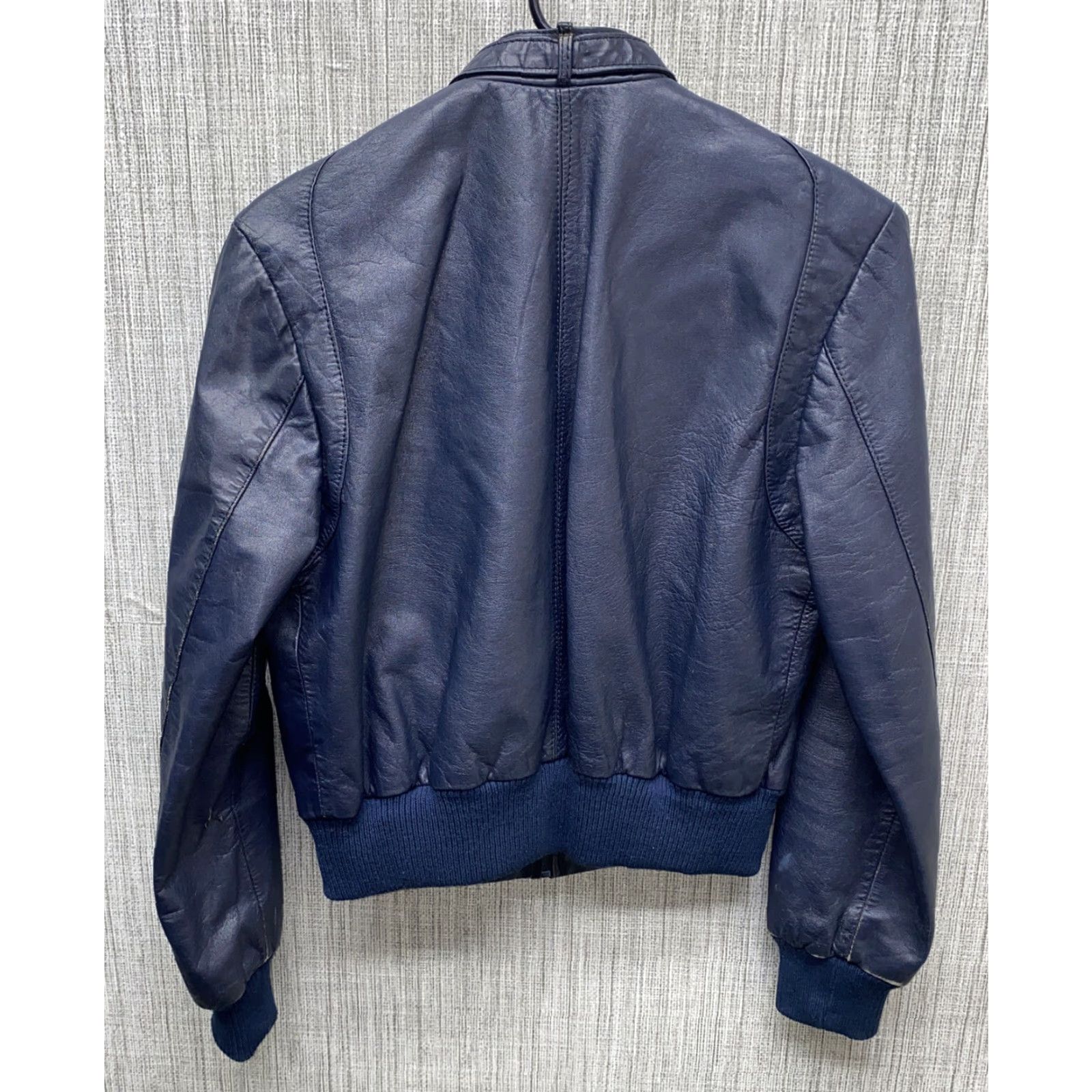Vintage Women’s Leather Jacket Size 8 Blue Full Zip Casual Outerwear Size M / US 6-8 / IT 42-44 - 5 Thumbnail
