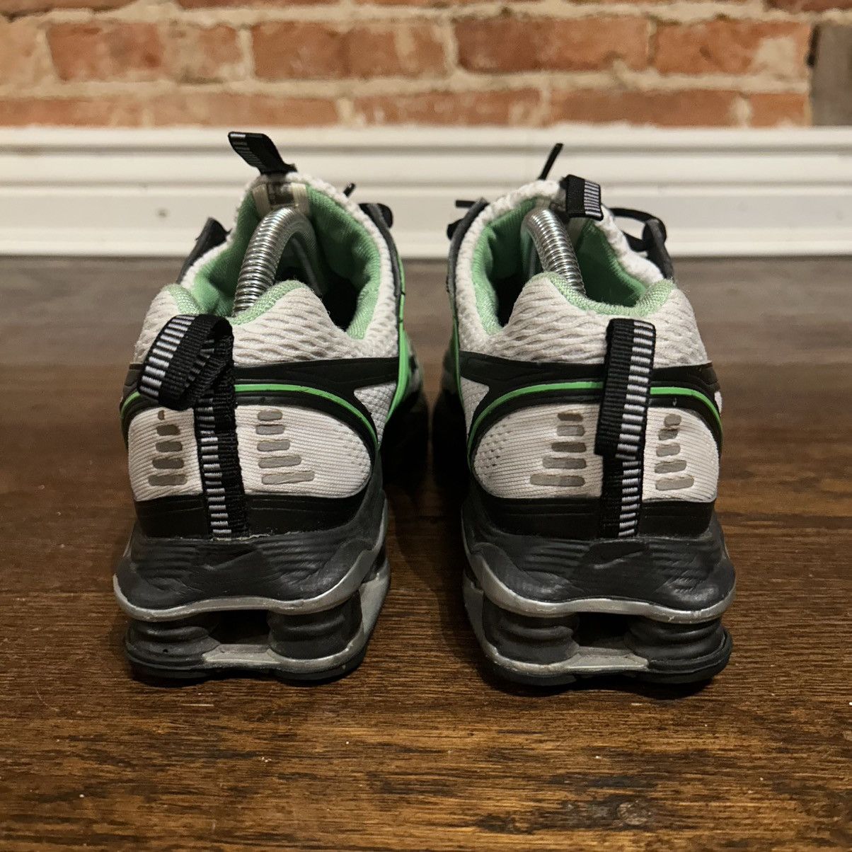 Nike Nike Shox 2:40 Size 7.5 2006 Size US 7.5 / EU 40-41 - 4 Thumbnail