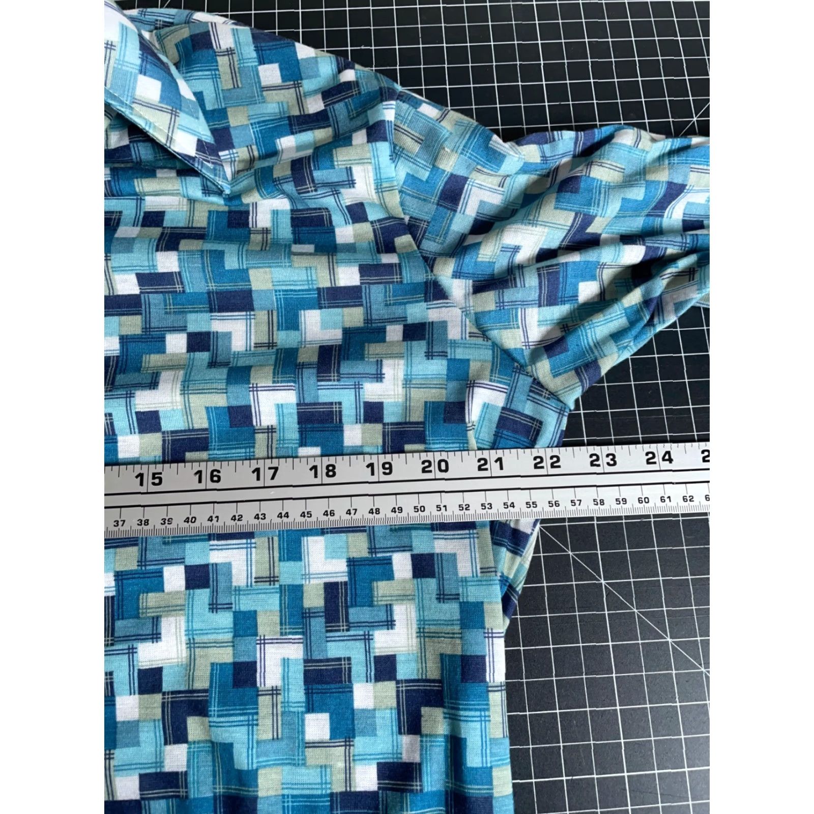 Vintage VINTAGE K-mart 70s Geometric Shirt Large Blue Button-Up Long Sleeve Collar Shirt Mens L Vintage Bohemian Hipster Retro Size US L / EU 52-54 / 3 - 5 Thumbnail