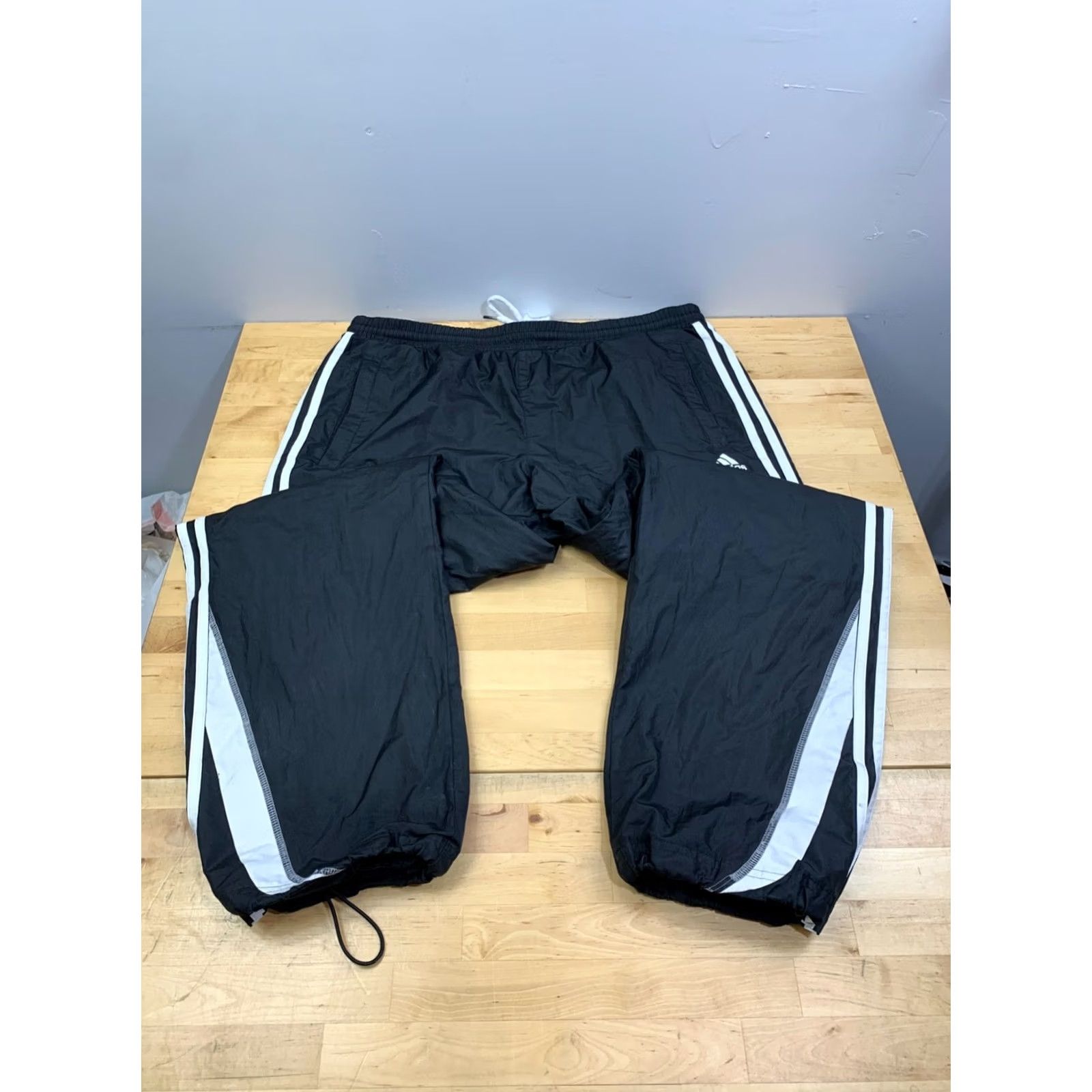 Adidas Adidas Track Pants Men L Black Drawstring Casual Lined Activewear Size US 33 - 5 Thumbnail