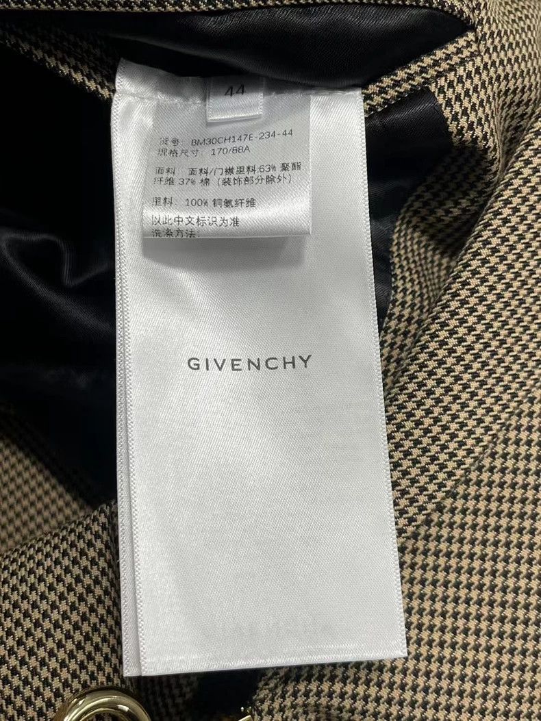 Givenchy Givenchy Notched Lapel Suit Size US M / EU 48-50 / 2 - 8 Thumbnail