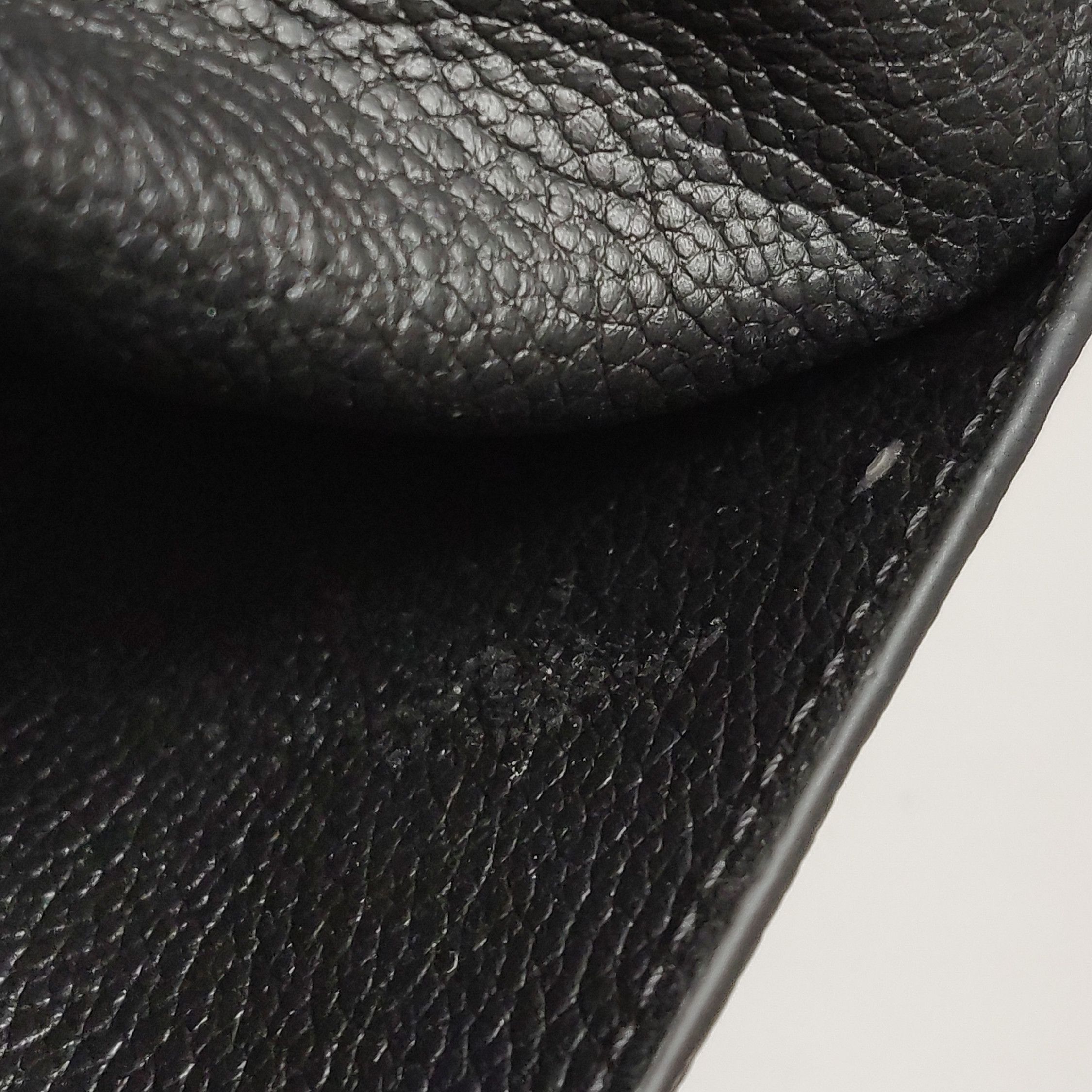 Louis Vuitton Louis Vuitton (LV) Cowhide solid color embossed old flower Size ONE SIZE - 4 Thumbnail