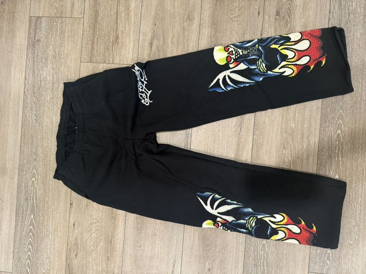 Ed Hardy × Ken Carson Ken Carson Ed Hardy sweatpants Size US 32 / EU 48 - 1 Thumbnail
