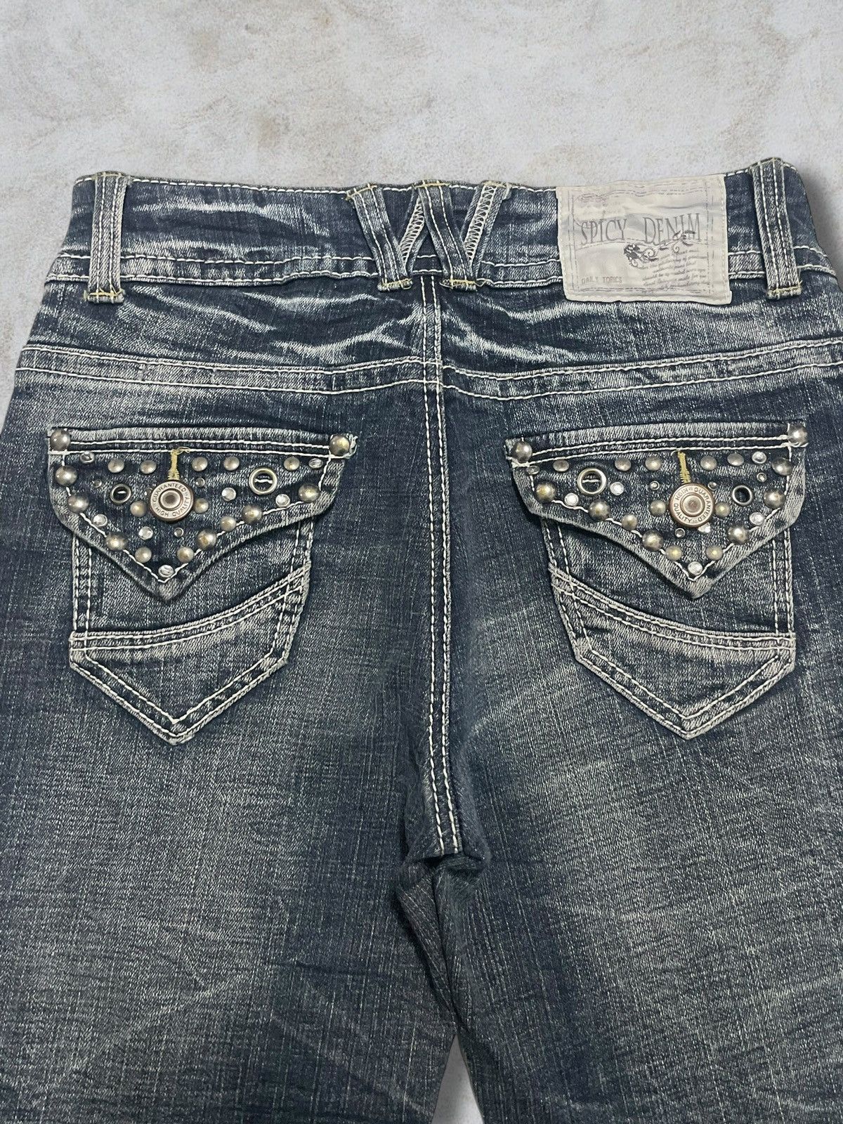 Jewelry Vintage Japanese Jewel Beads Denim Archival Blue Wash Jeans Size 29" - 8 Thumbnail