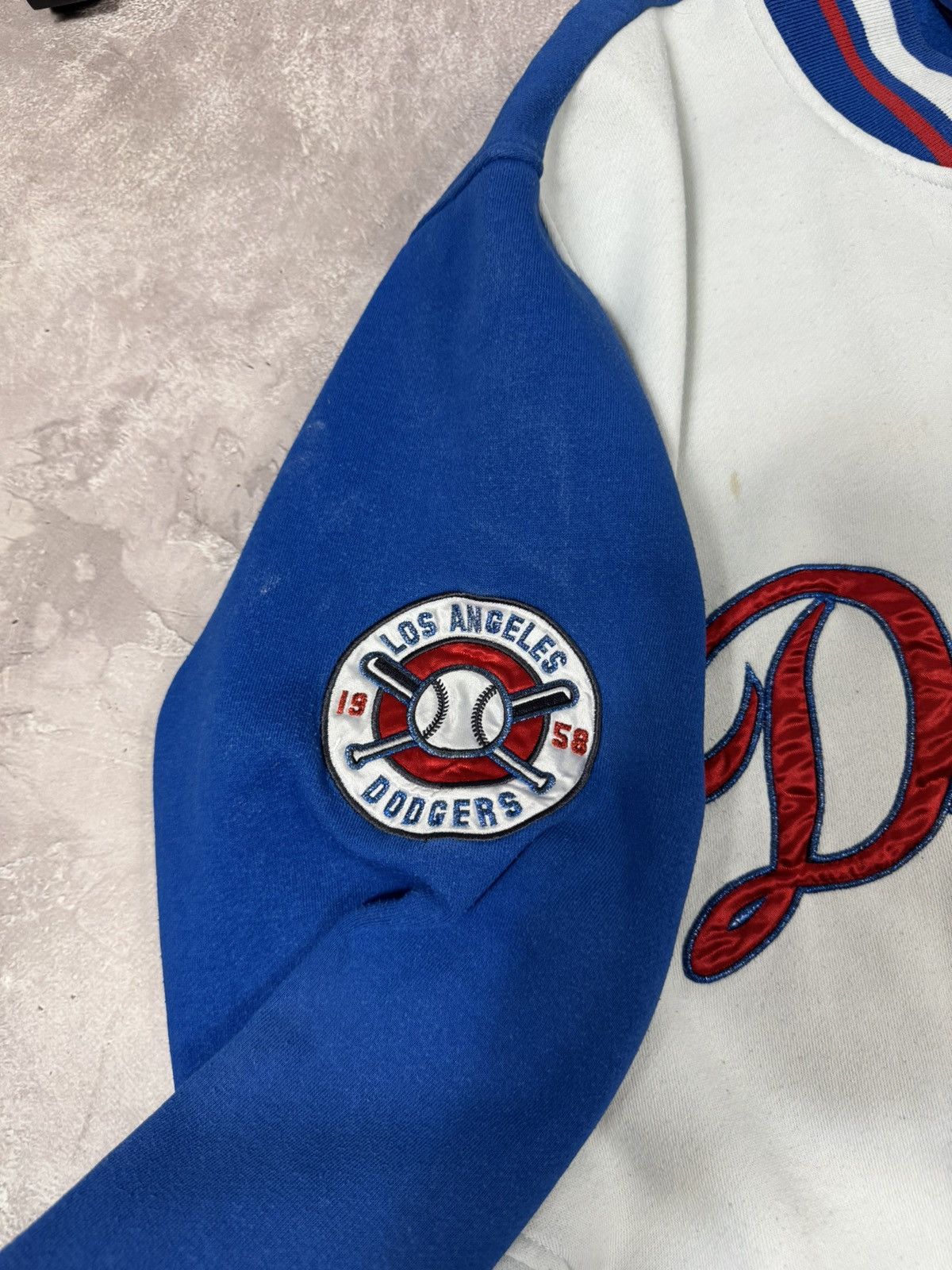 MLB Vintage LA Dodger Magestic Athletic Bomber Jacket Size US XL / EU 56 / 4 - 5 Thumbnail