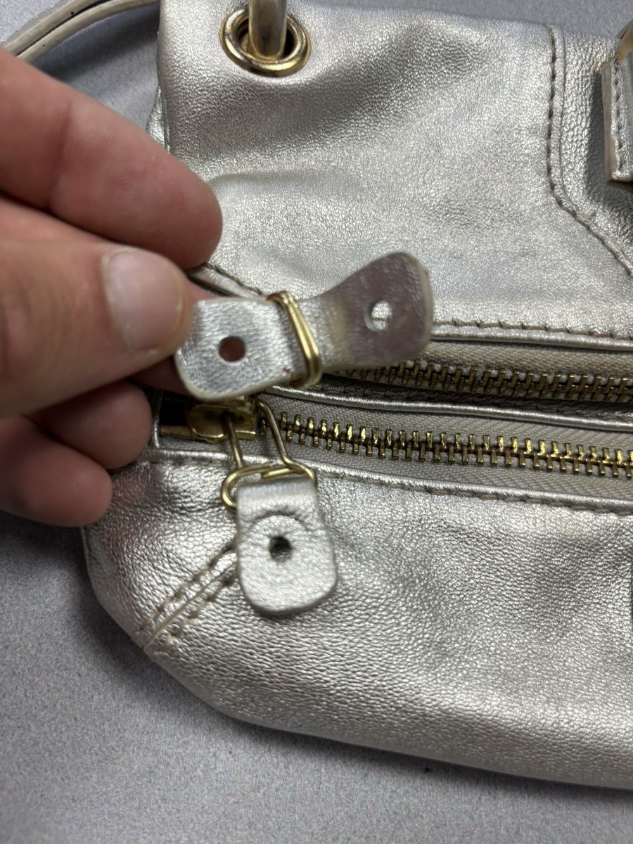 Jimmy Choo Jimmy Choo Metallic Silver Wristlet Clutch Bag Leather Size ONE SIZE - 8 Thumbnail
