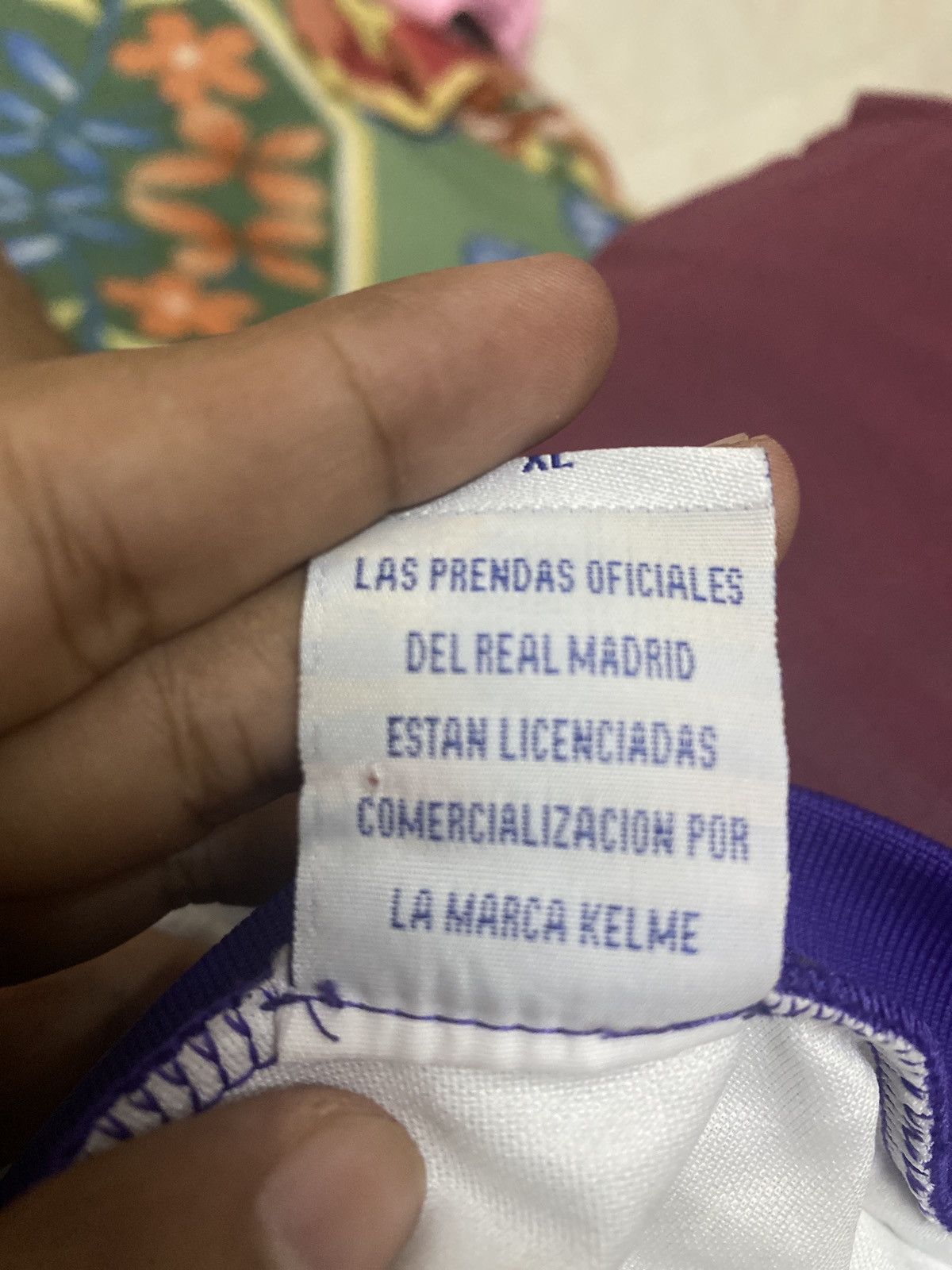 Vintage Rare!!! Real Madrid 1996-1997 Third Football Shirt Jersey Size US S / EU 44-46 / 1 - 9 Thumbnail