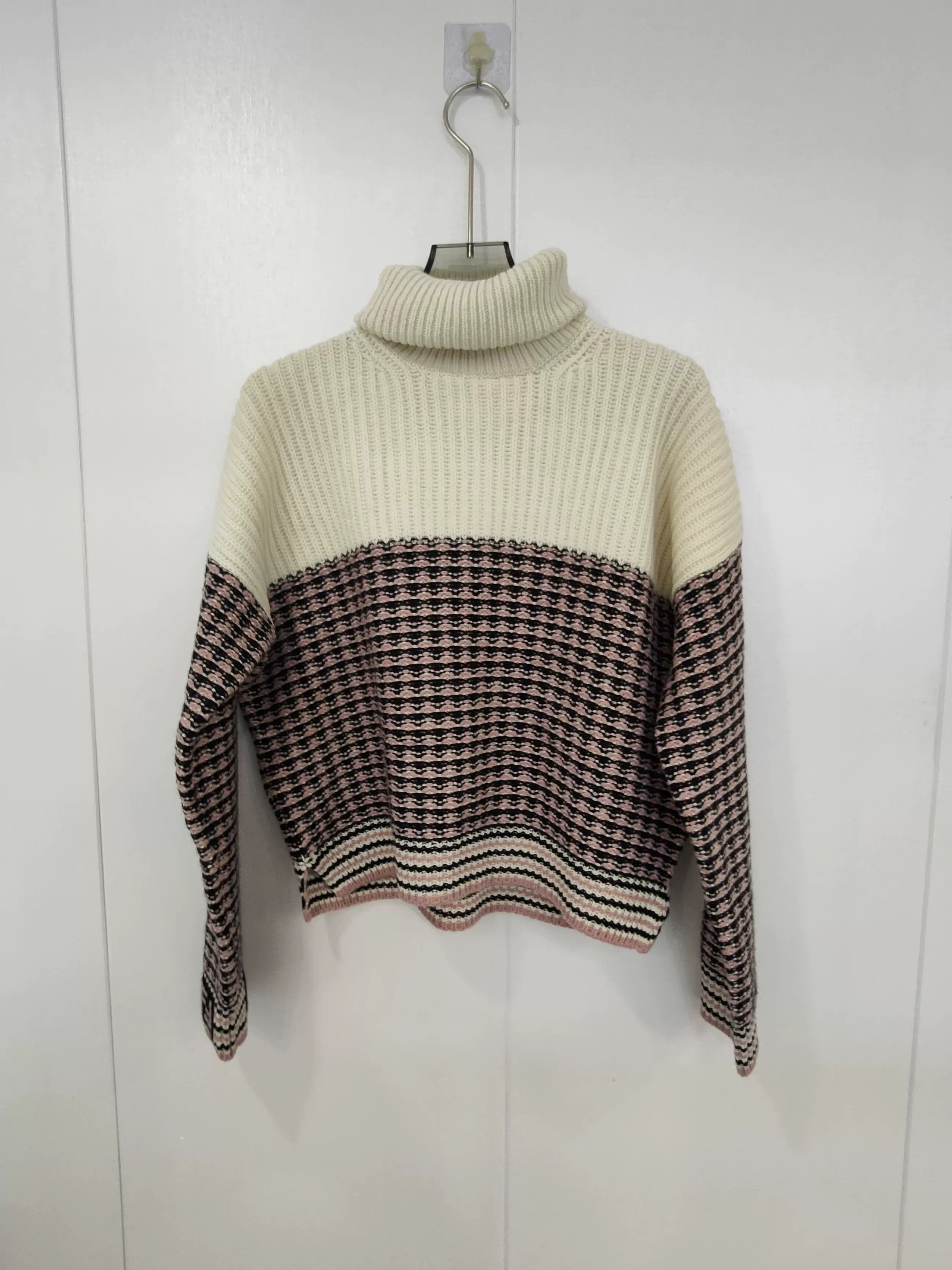 Fendi Fendi Cashmere Turtleneck Colorblock Sweater Size US S / EU 44-46 / 1 - 1 Thumbnail
