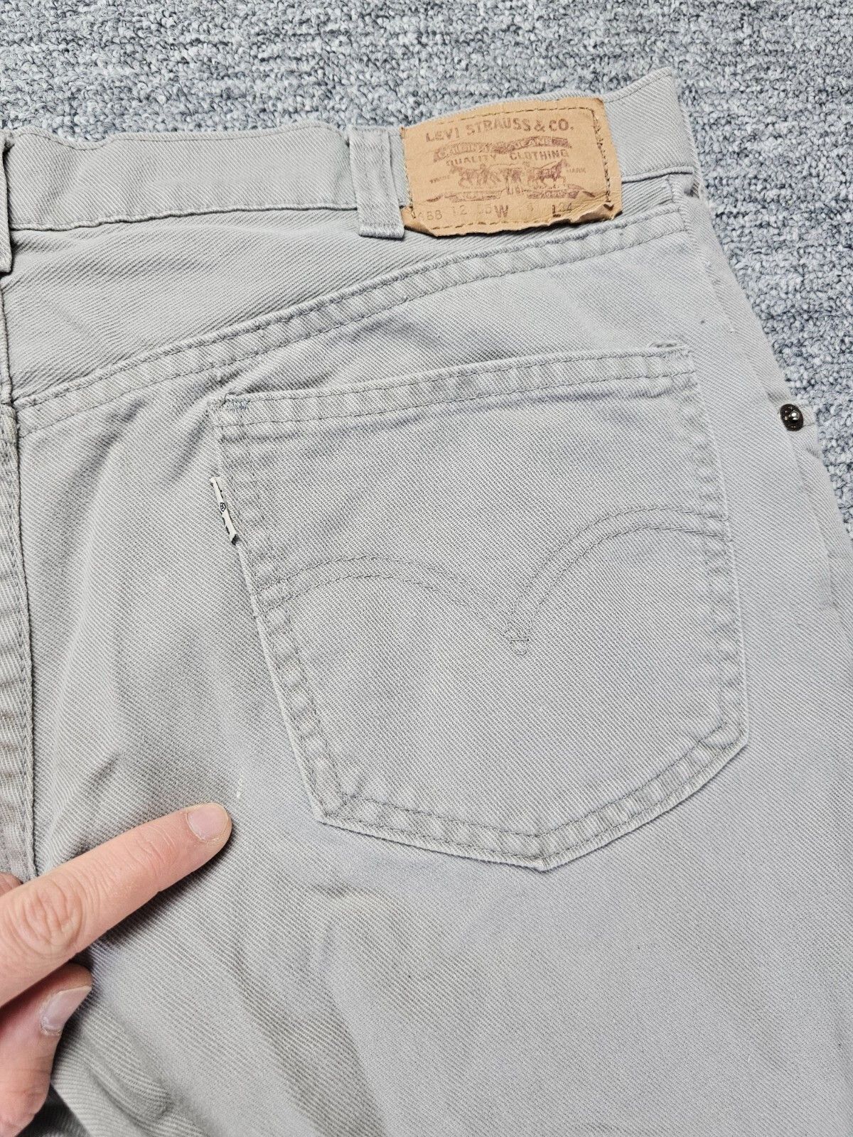 Levi's Vintage 80s Levi's 688 Silver Tab Jeans Made in UK W32 Size US 32 / EU 48 - 12 Thumbnail
