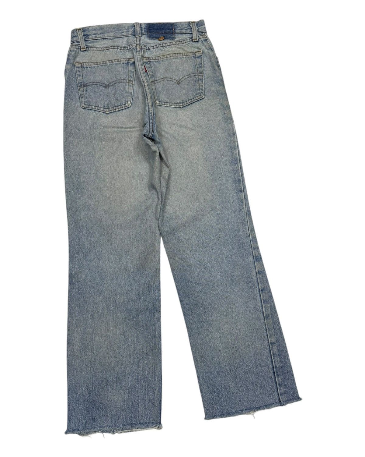 Levi's VINTAGE LEVIS 501 DISTRESSED DENIM RELEASE HEM JEANS Size 27" / US 4 / IT 40 - 4 Thumbnail