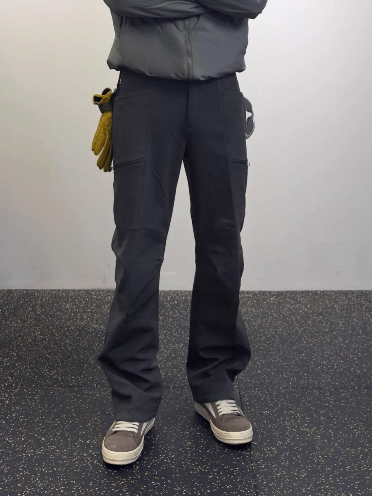 Japanese Brand Gray Straight Leg Cargo Pants, Streetwear Pants Size US 32 / EU 48 - 1 Thumbnail