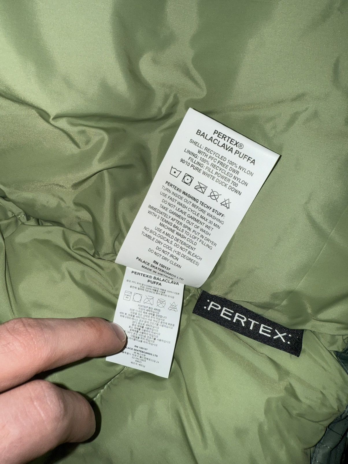 Palace Palace Pertex Balaclava Puffa Green Size US M / EU 48-50 / 2 - 5 Thumbnail