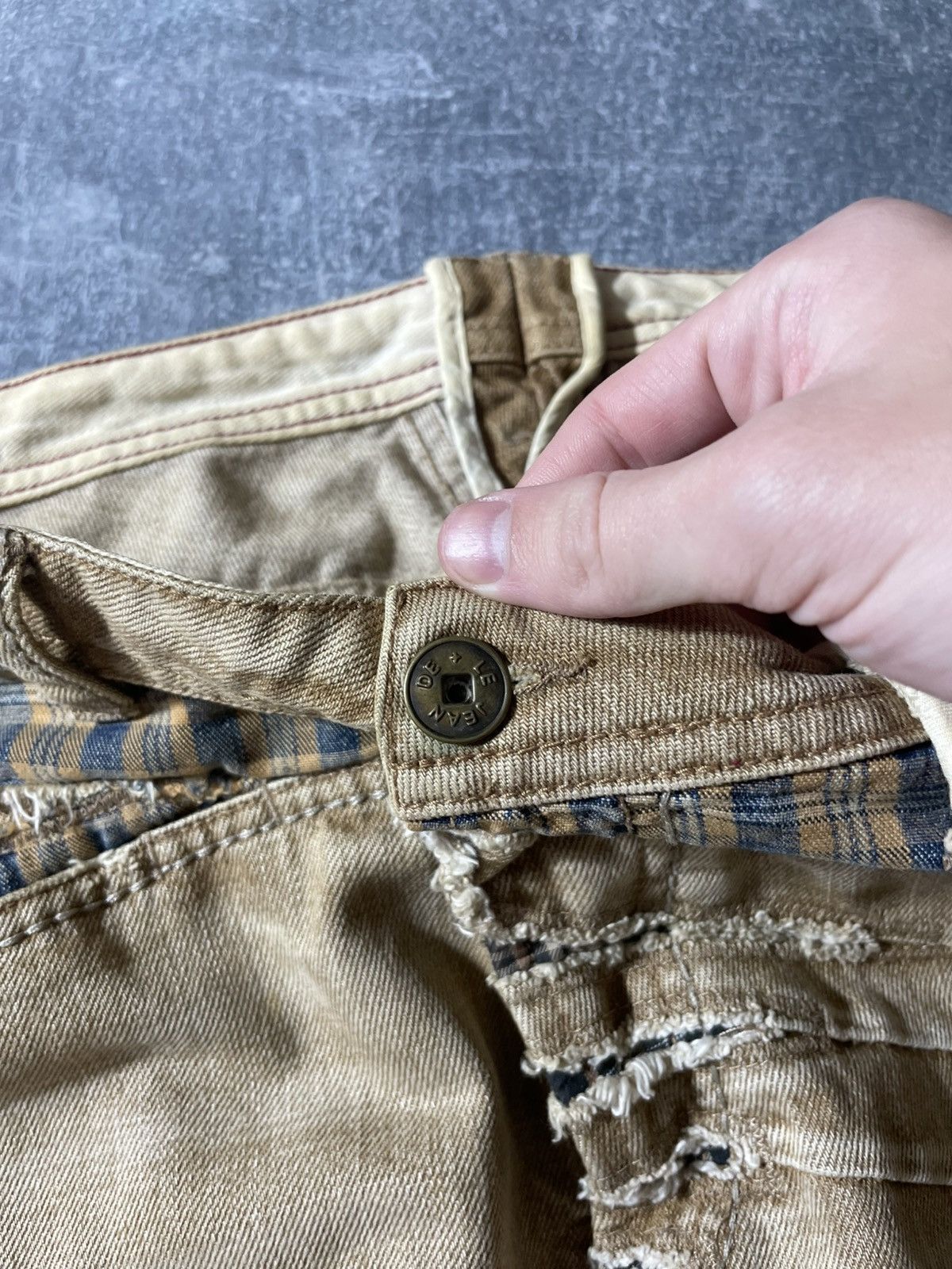 Marithe + Francois Girbaud Marithe Francois Girbaud vintage MFG Y2K buttons pant jeans Size US 33 - 10 Thumbnail