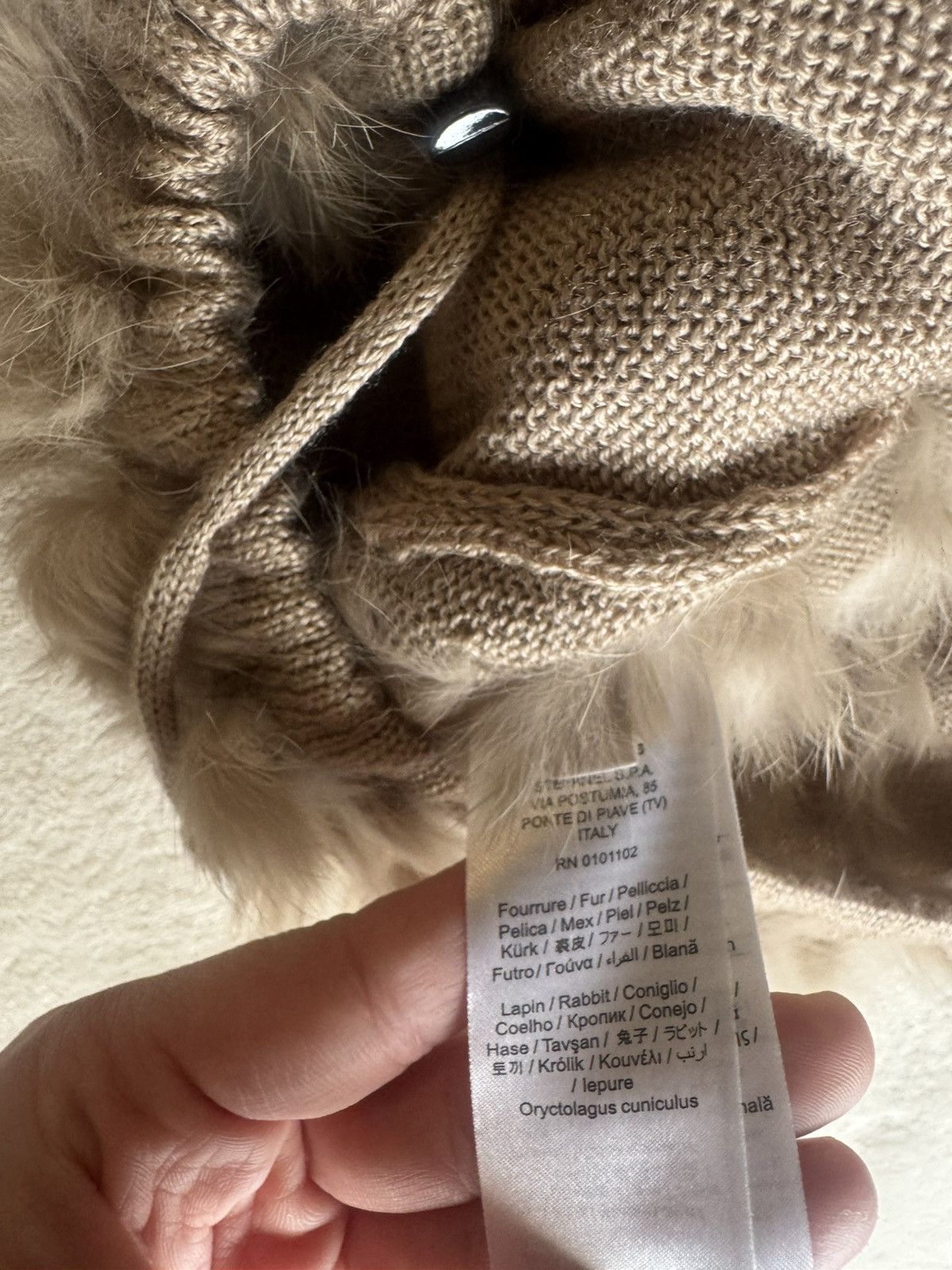 Other Stefanel rabbit fur vest size S/M with a hood Size S / US 4 / IT 40 - 8 Thumbnail