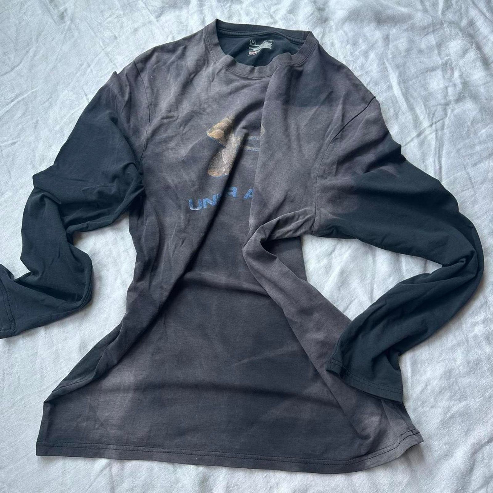Under Armour × Vintage Vintage Y2K Thrashed Sun Faded Under Armour Longsleeve Shirt Size US M / EU 48-50 / 2 - 7 Thumbnail
