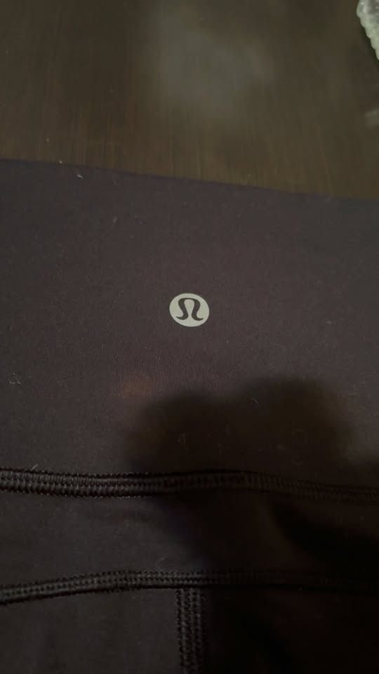 Lululemon Lululemon In Movement Tight Leggings Size 27" / US 4 / IT 40 - 2 Thumbnail