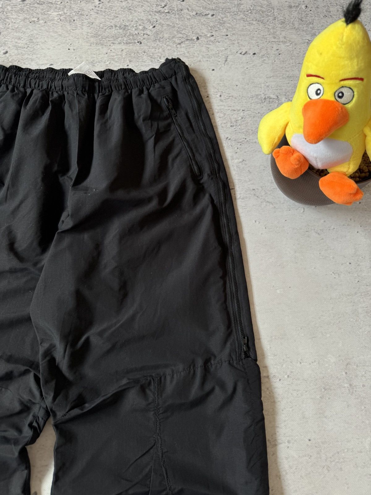 Nike × Vintage NIKE NYLON VINTAGE Y2K OVERSIZE BAGGY FIT PANTS SWEATPANTS Size US 34 / EU 50 - 4 Thumbnail