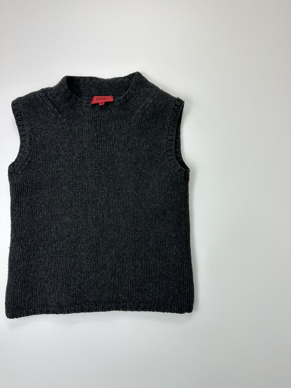 Hugo Boss Hugo Boss Merino Wool Vest M Size Gray Size US M / EU 48-50 / 2 - 4 Thumbnail