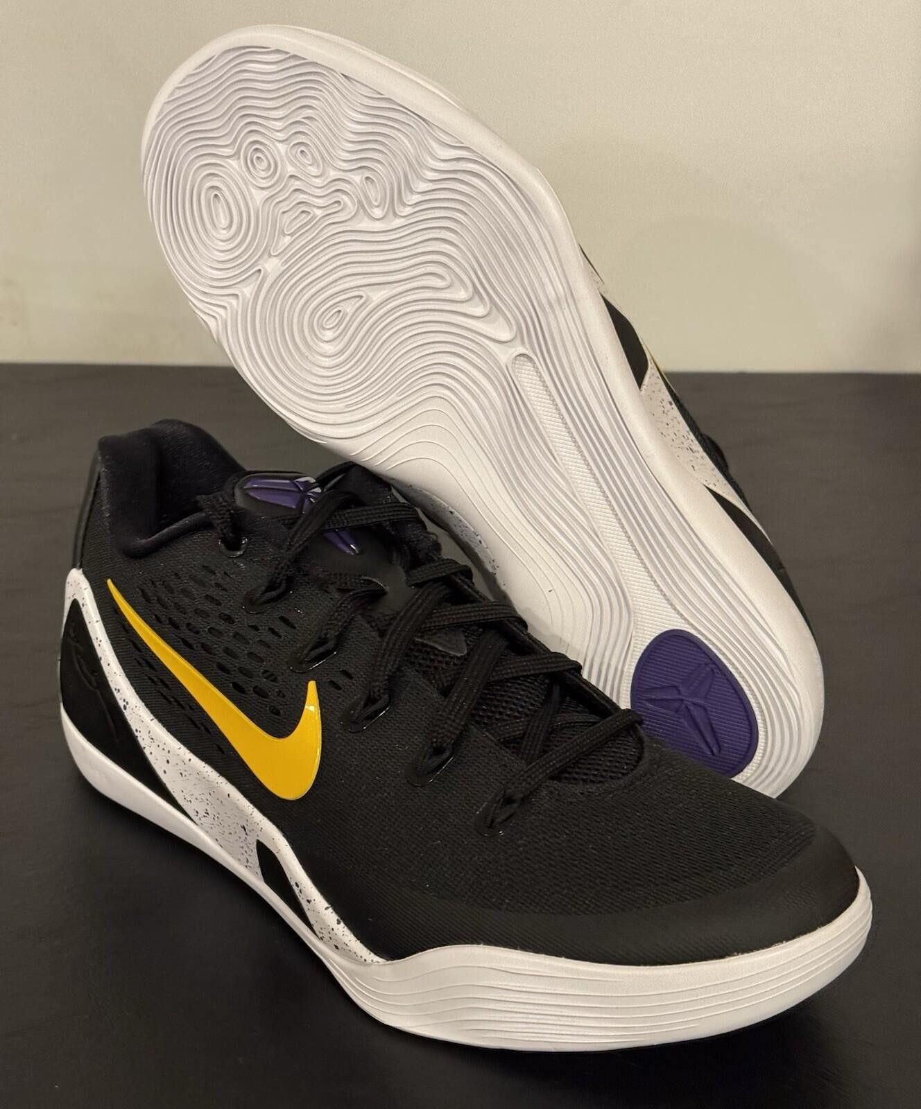 Nike Nike Kobe 9 Elite Low EM Protro Black/University Gold Size US 9 / EU 42 - 6 Thumbnail