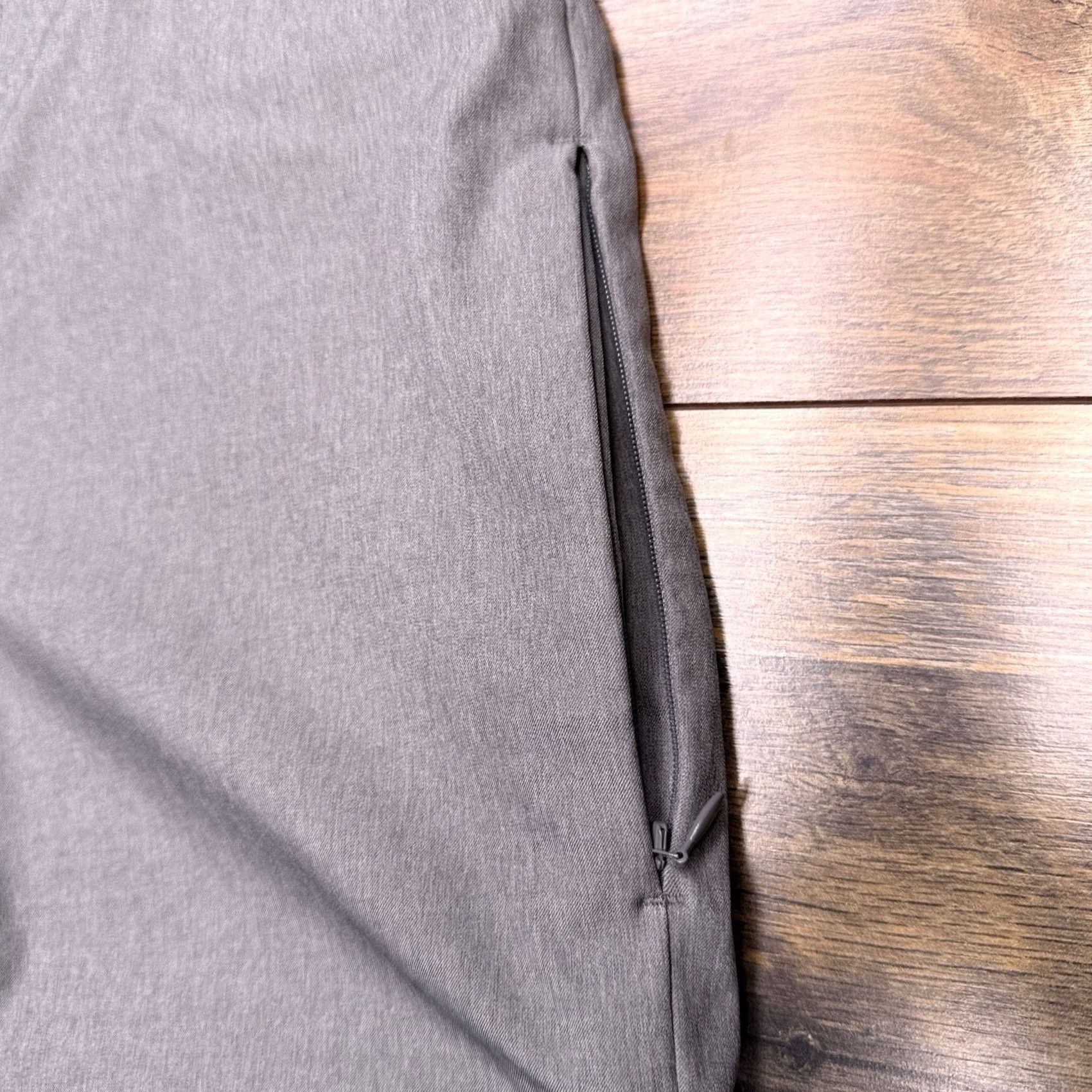 Van Heusen Van Heusen Pants Mens 30x32 Gray Slim Stretch Flat Front 5-Pocket Chino Workwear Casual Dress Size US 30 / EU 46 - 5 Thumbnail