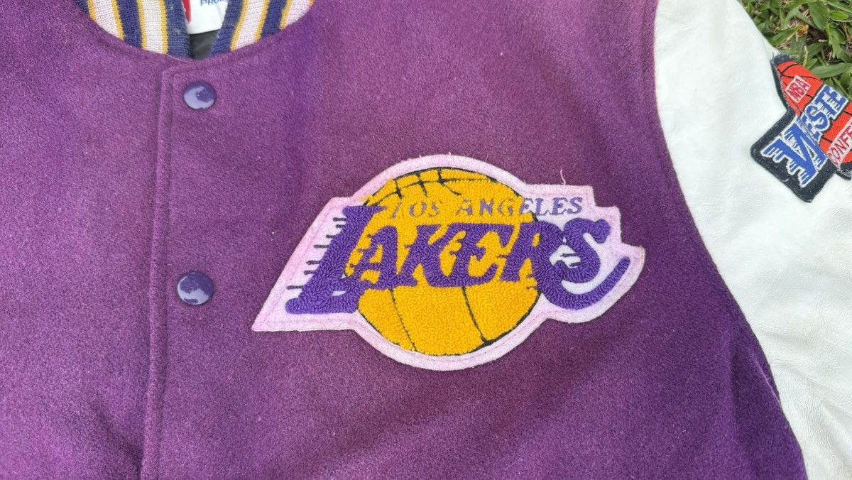 NBA VTG NBA La Lakers varsity leather jacket By DeLong Size S / US 4 / IT 40 - 2 Thumbnail