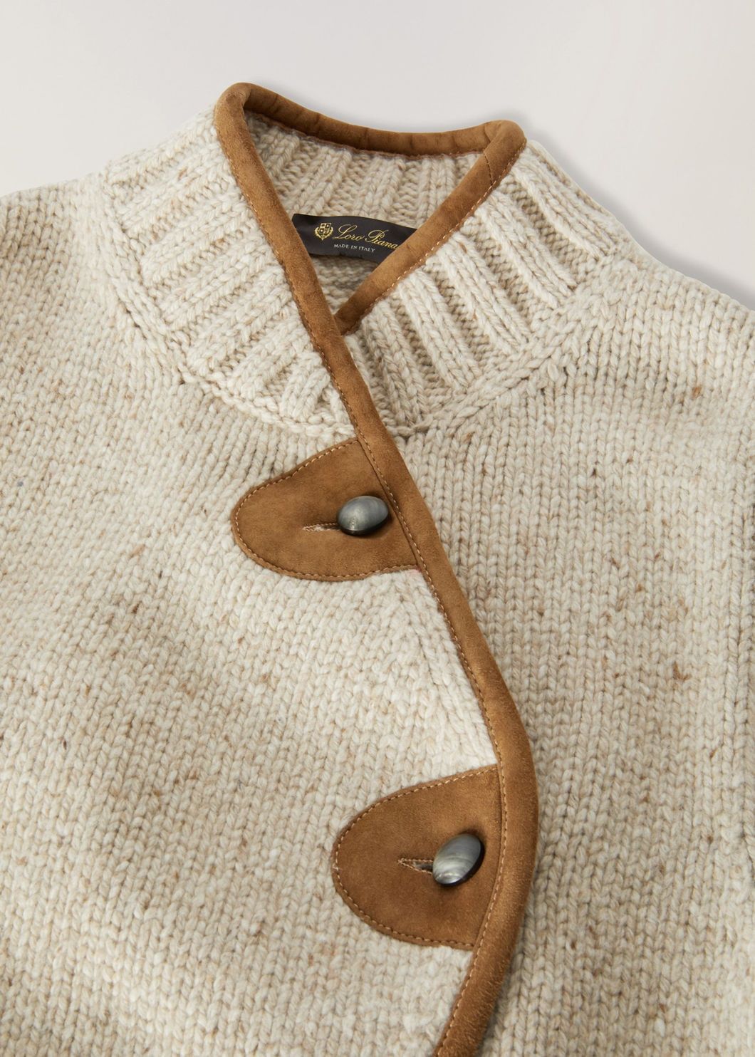 Loro Piana o1srvl11e0824 Newcastle Cashmere Cardigan in Beige Size XL / US 12-14 / IT 48-50 - 7 Thumbnail