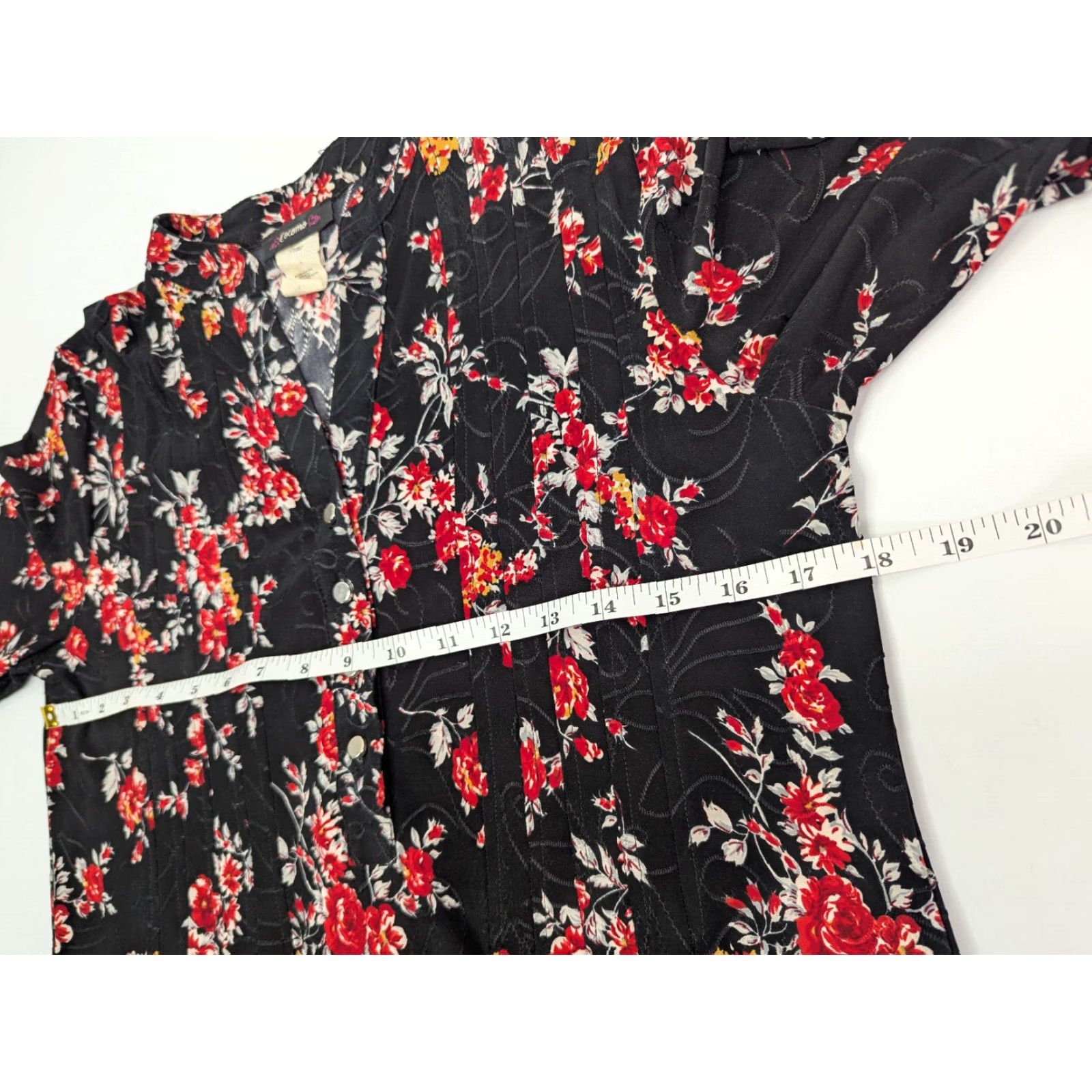 Bell Cocomo Women's Black Floral Top Blouse S Knit Long Bell Sleeve V-Neck Pleated Shirt Shirt-Style Purled? Size S / US 4 / IT 40 - 6 Thumbnail