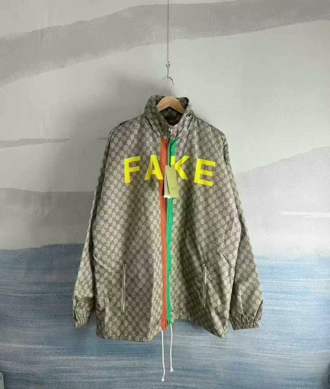 Gucci gucci red green striped jacket with print Size US L / EU 52-54 / 3 - 1 Thumbnail