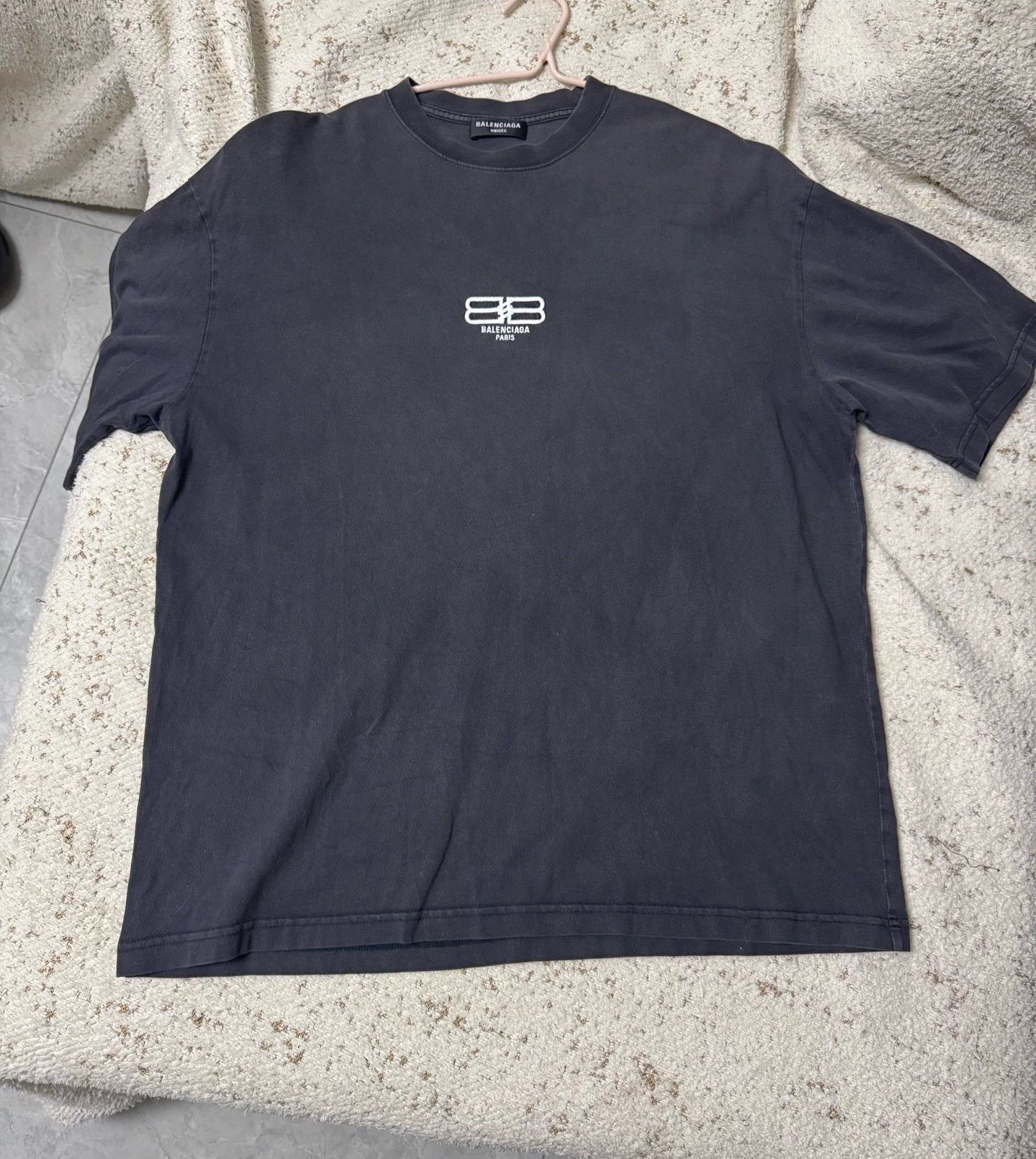 Balenciaga Balenciaga Distressed Padlock Short Sleeve T-shirt M 99 New Size US M / EU 48-50 / 2 - 1 Thumbnail