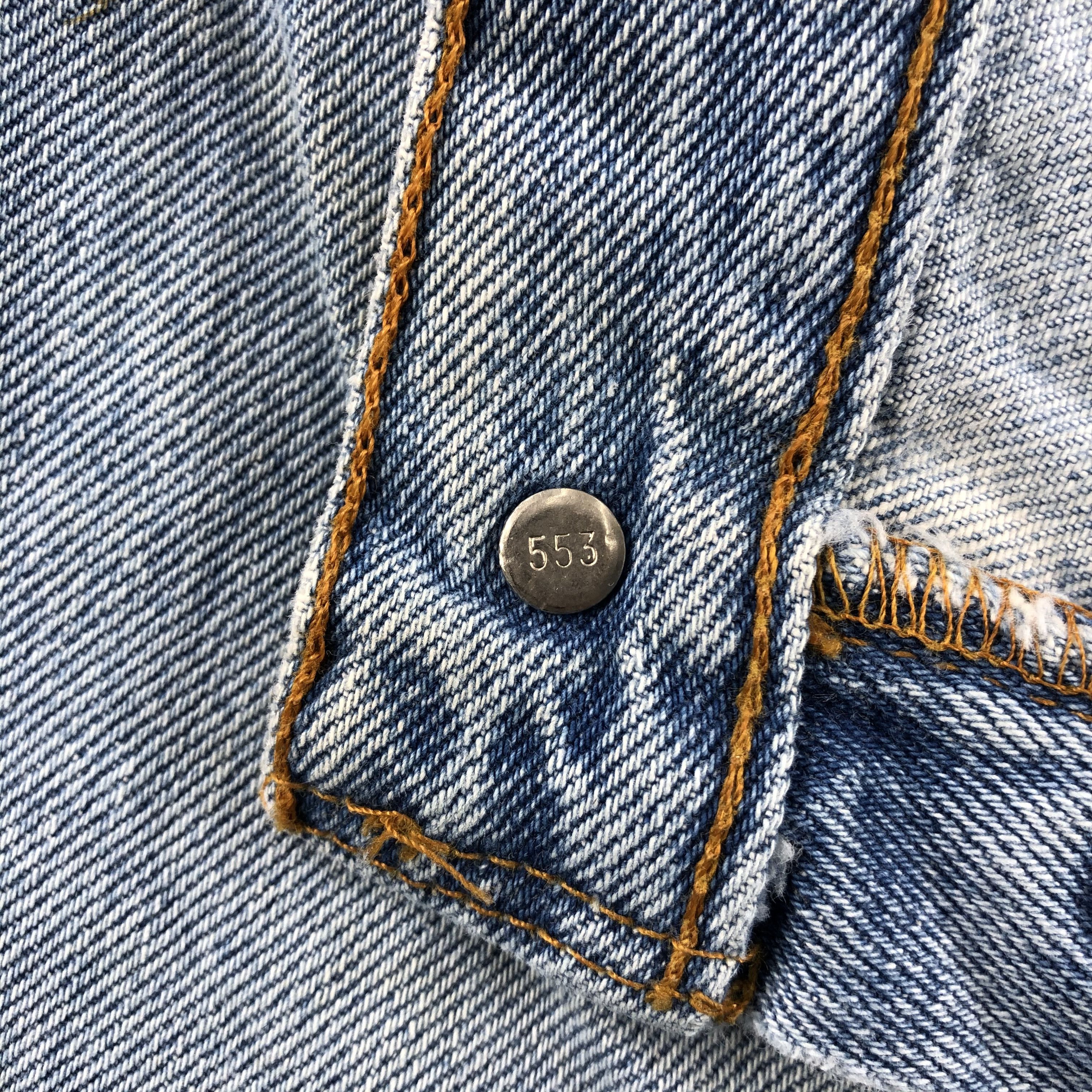 Levi's Vintage 90s Blue Wash Levis 501 Jeans-JM2172 Size US 35 - 12 Thumbnail
