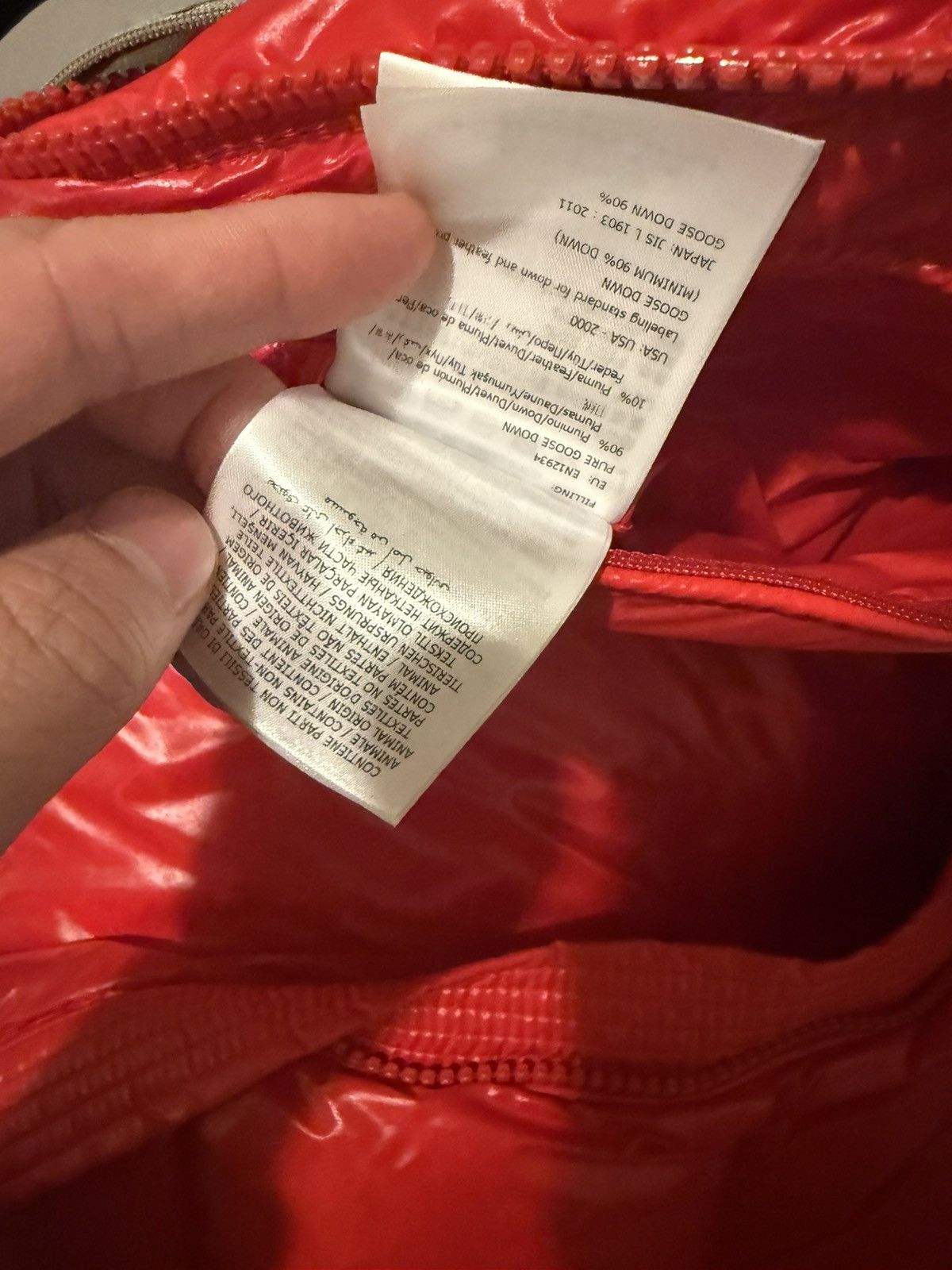 Moncler Moncler red jacket Size US M / EU 48-50 / 2 - 17 Thumbnail