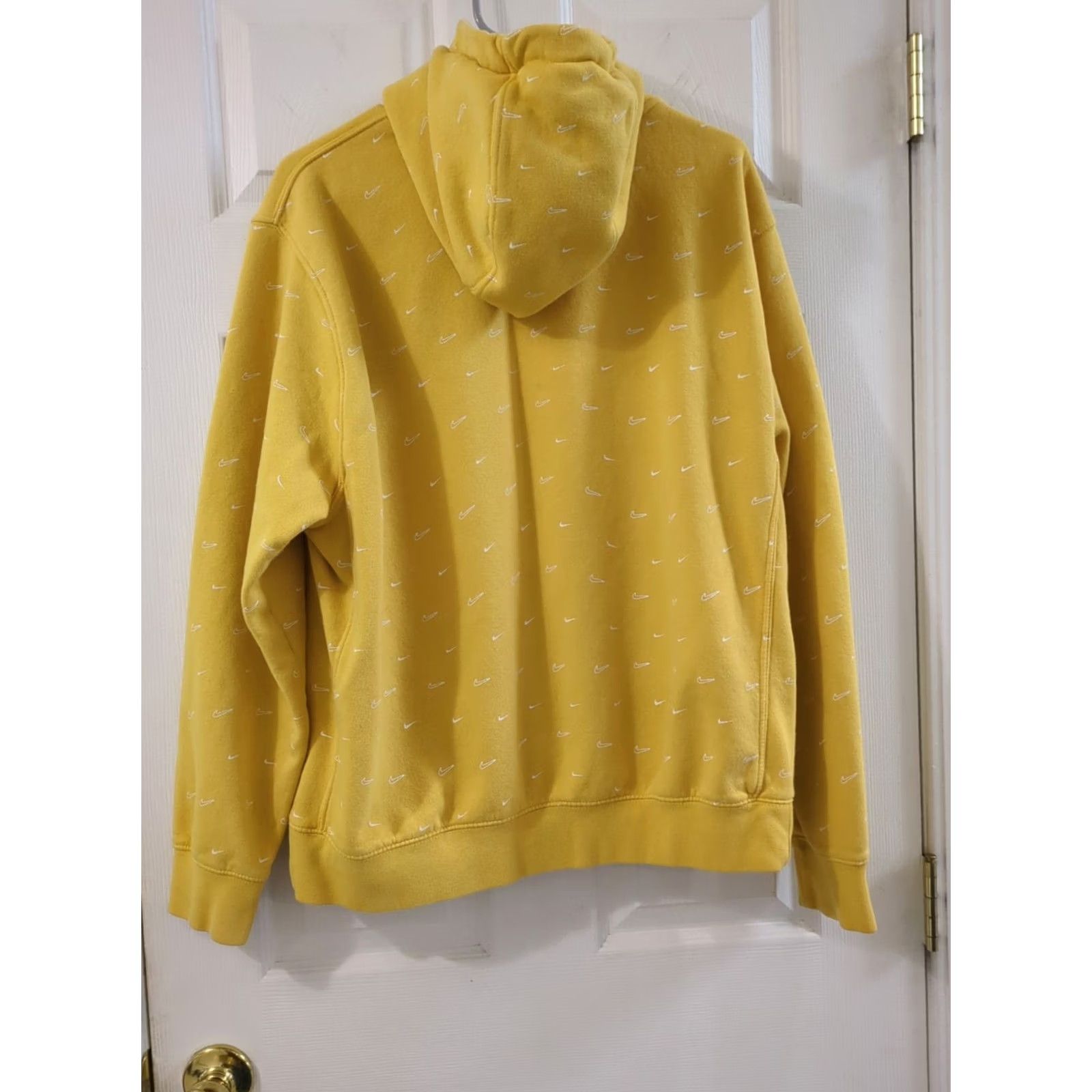 Nike NIKE Sweatshirt Large Embroidered Sign Yellow Hoodie Nike Sportswear Unisex Adults" Size US L / EU 52-54 / 3 - 5 Thumbnail