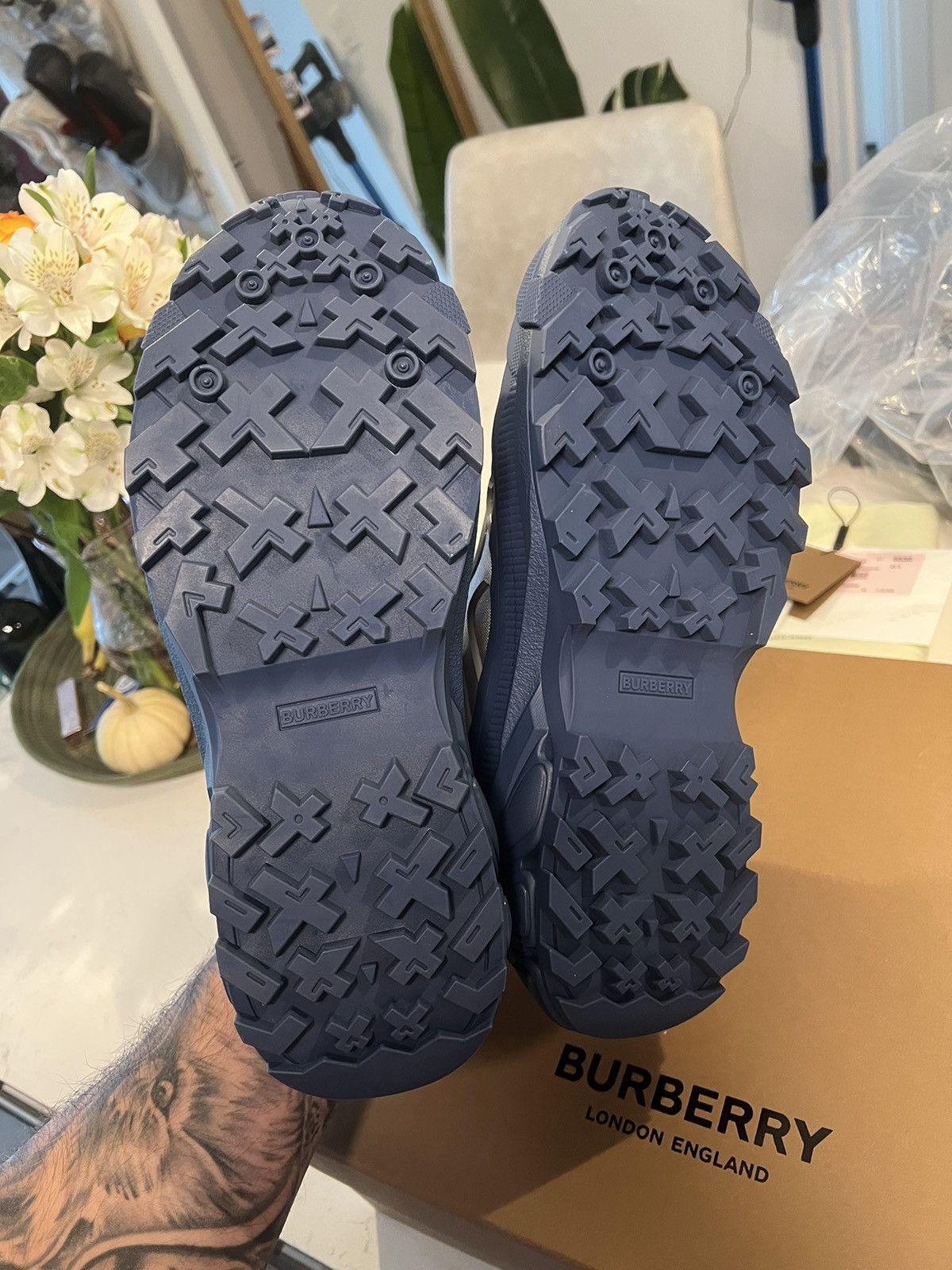 Burberry Arthur Sneakers Burberry Size US 10 / EU 43 - 10 Thumbnail