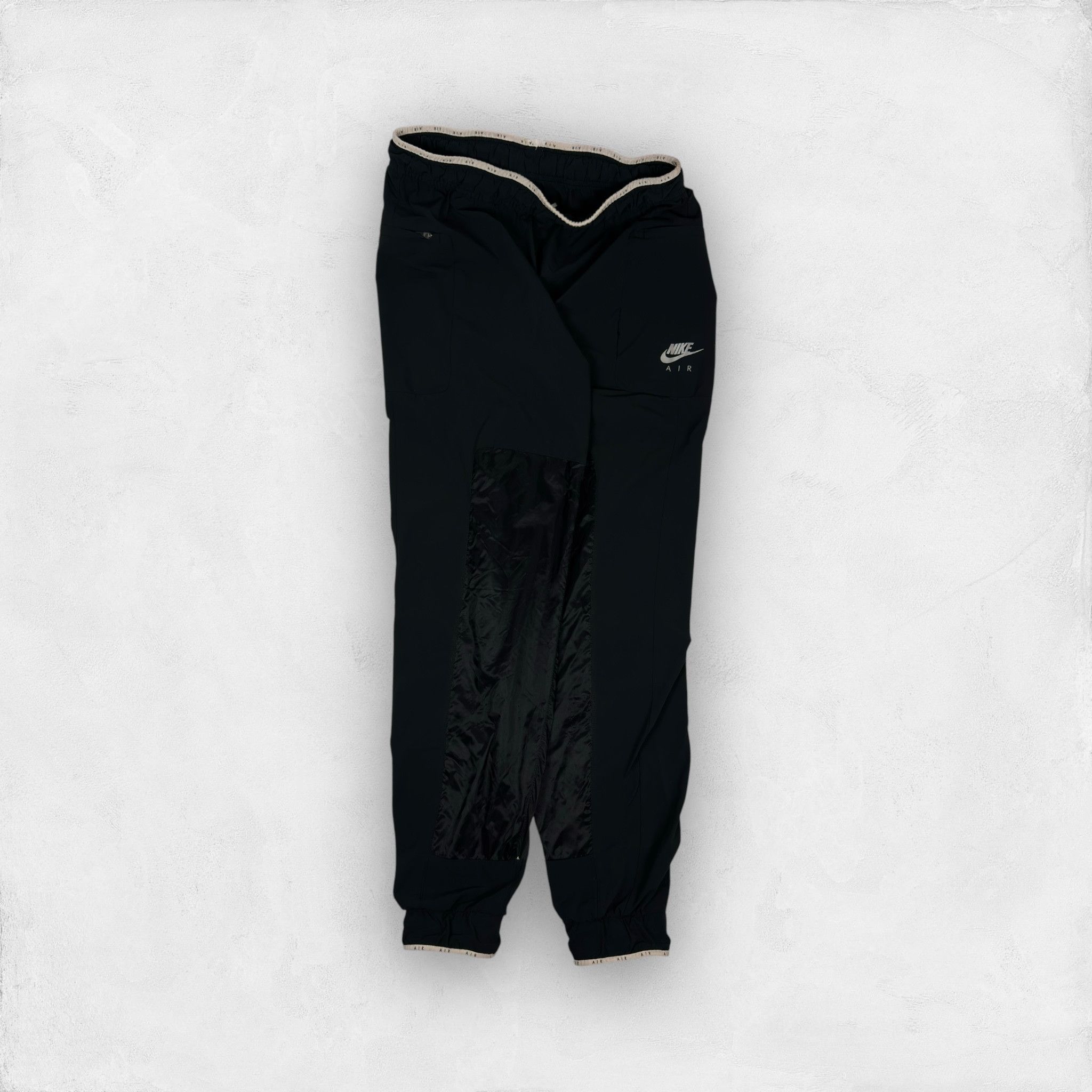 Nike × Vintage Nike Air Black Spellout Tapered Leg Joggers Pant M Size US 30 / EU 46 - 1 Thumbnail