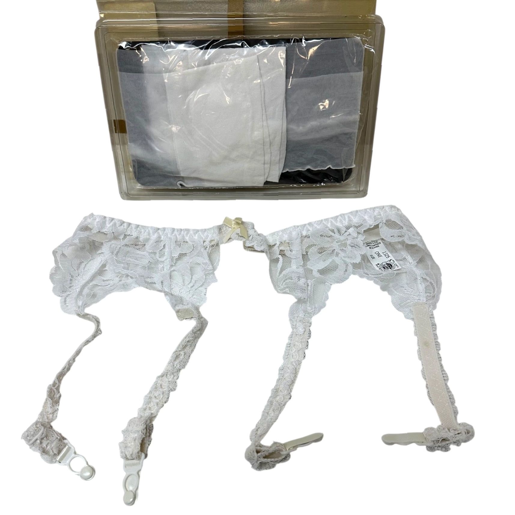 Vintage VINTAGE White Lace Garter Belt M/L Size Adjustable Straps Clips Bow Girdle Women Size ONE SIZE - 2 Thumbnail