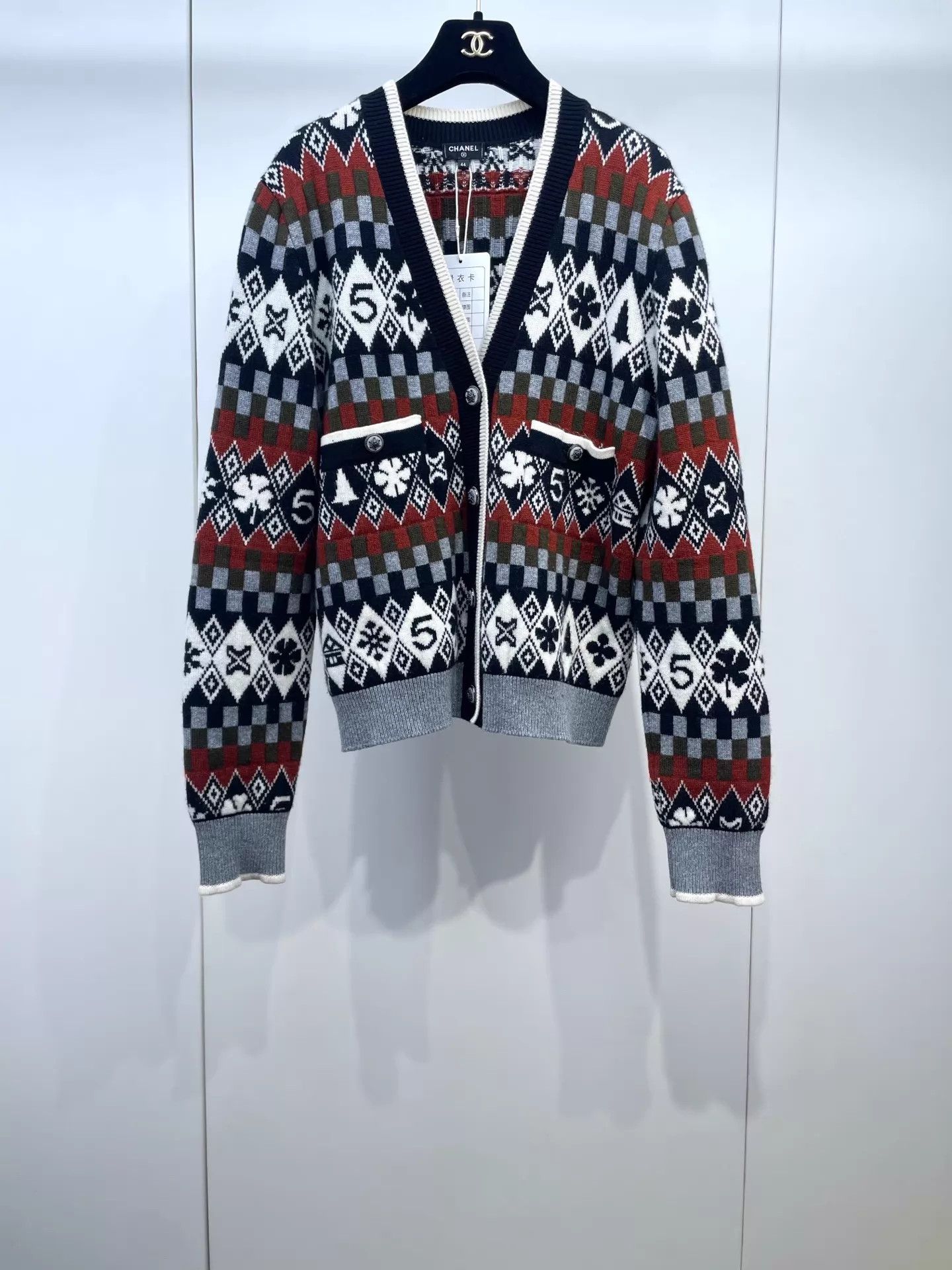 Chanel Chanel Geo Colorblocked Snowflake Button Cardi 44 Size L / US 10 / IT 46 - 1 Thumbnail