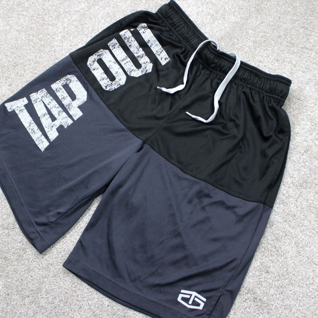 Tapout Tapout Mens Small Shorts Black & Gray Drawstring Workout Gym Training Polyester Size US 29 - 3 Thumbnail