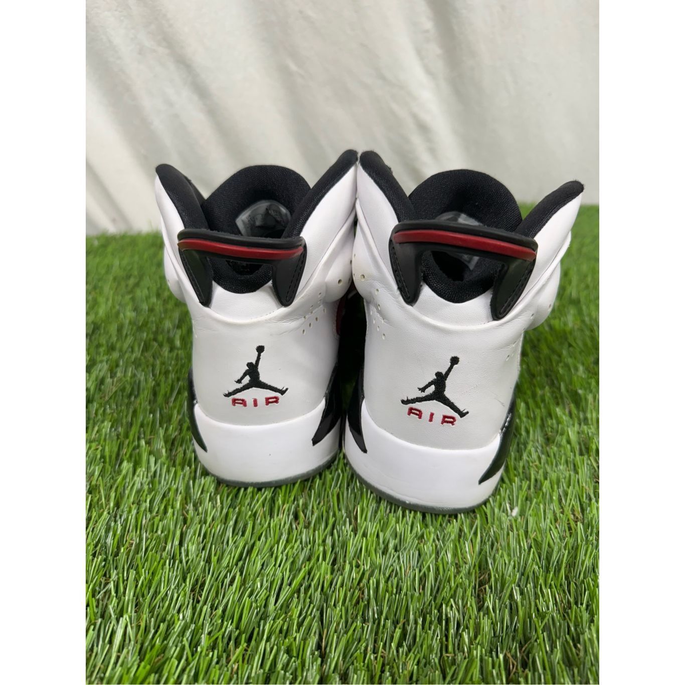 Jordan Brand Nike Boys Air Jordan 6 17 23 DM1159-006 Black Basketball Sho Size US 6 / EU 39 - 3 Thumbnail
